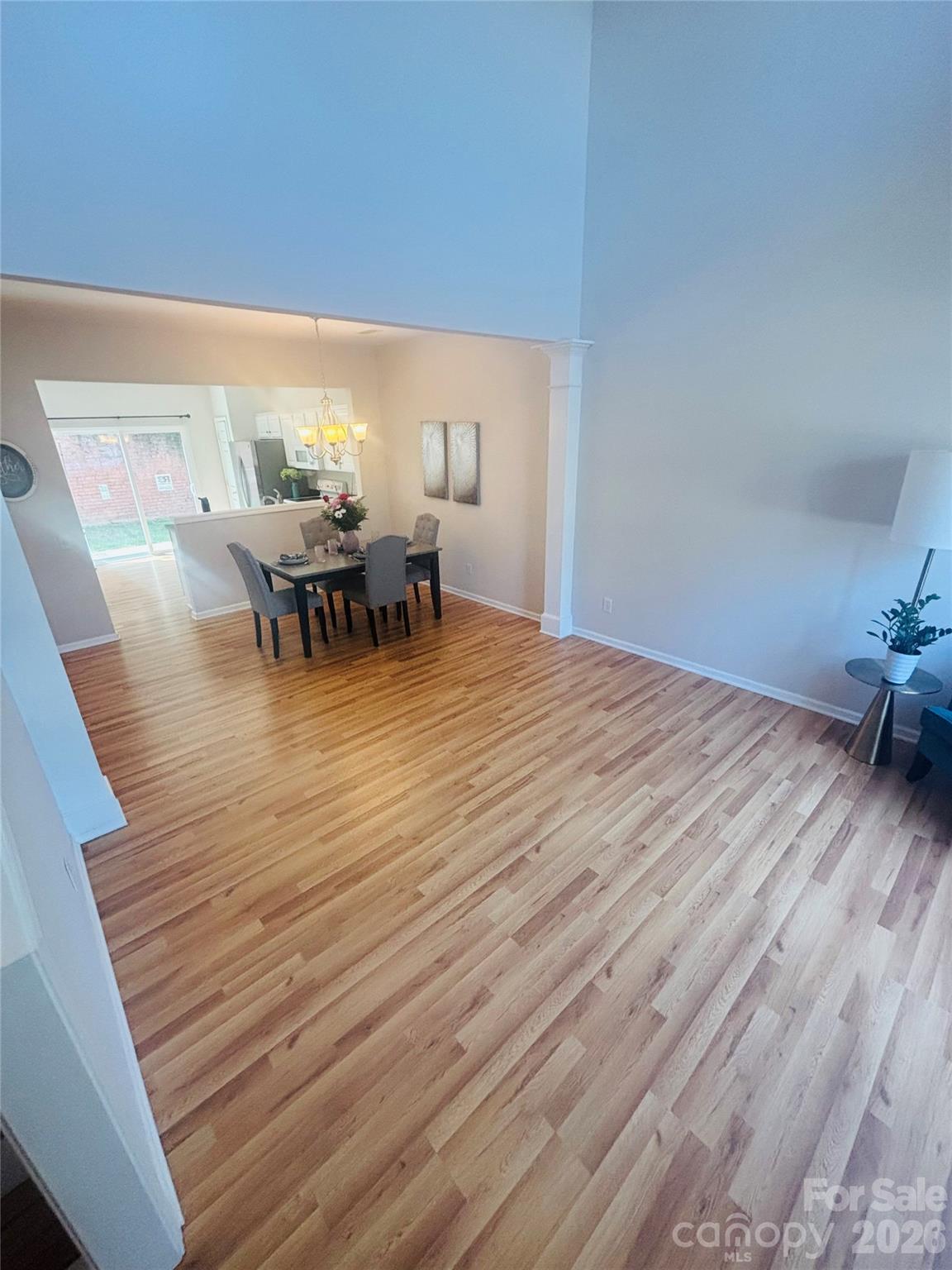 6930 Beverly Springs Drive Property Photo 2