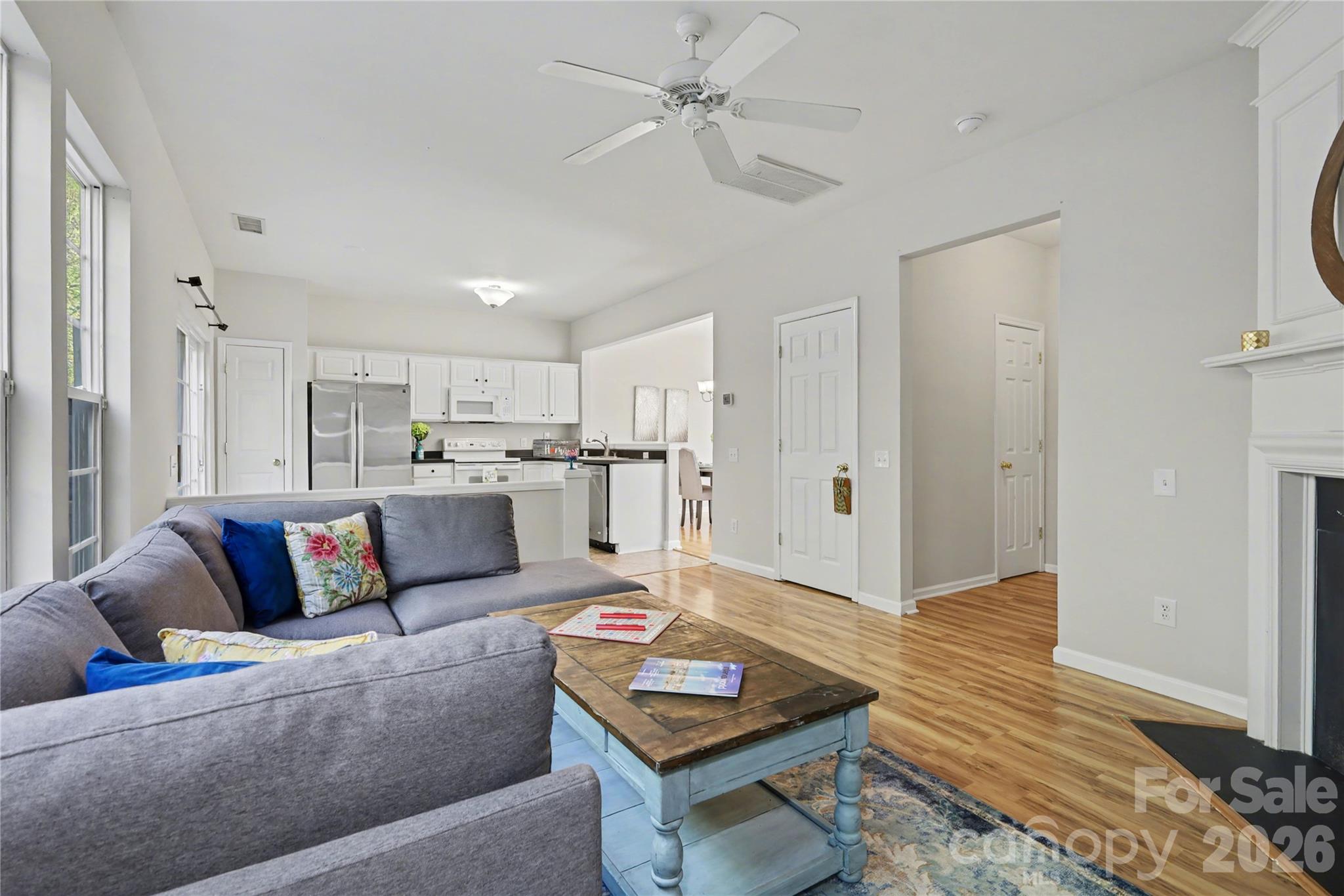 6930 Beverly Springs Drive Property Photo 6