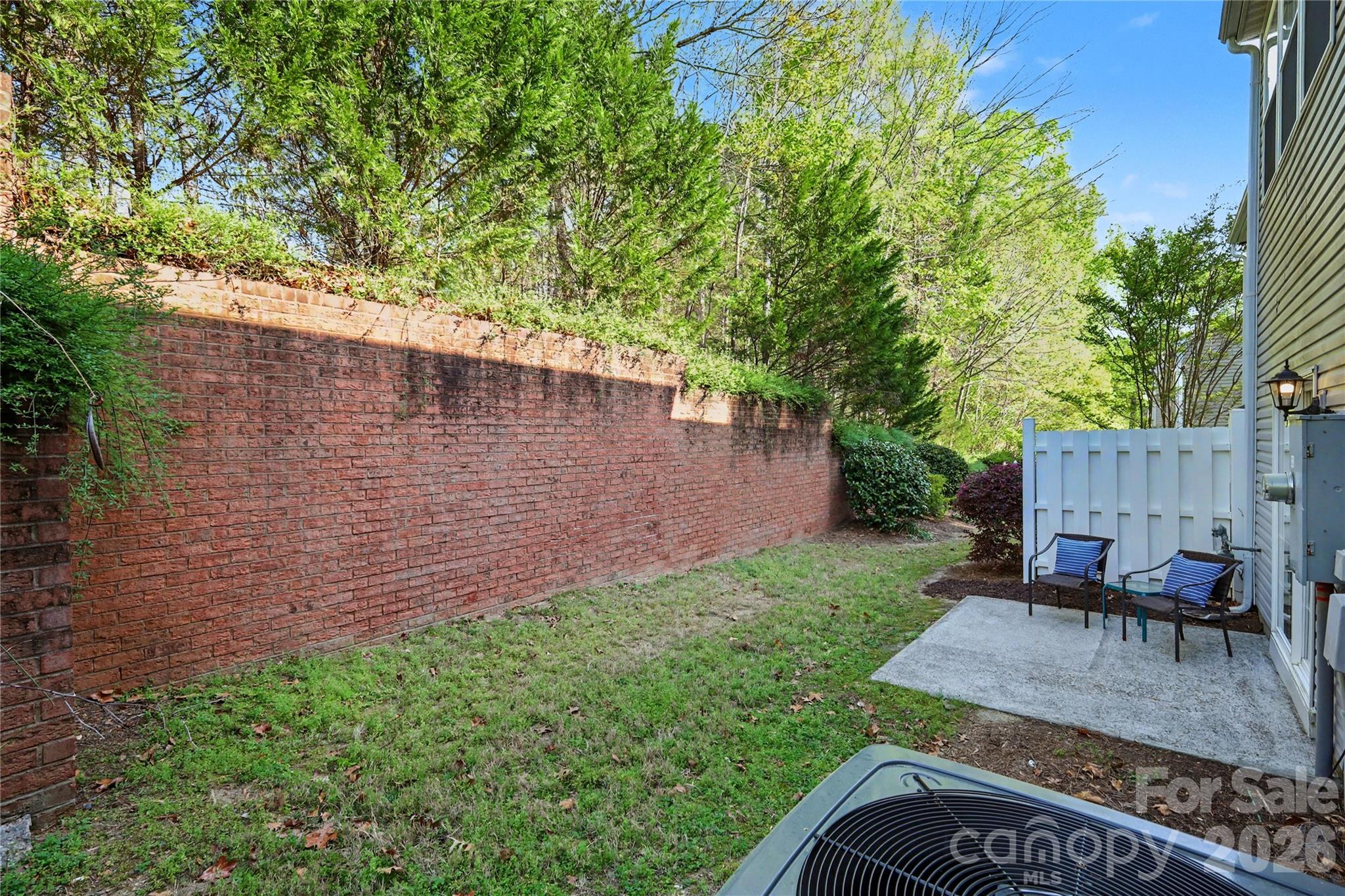 6930 Beverly Springs Drive Property Photo 20