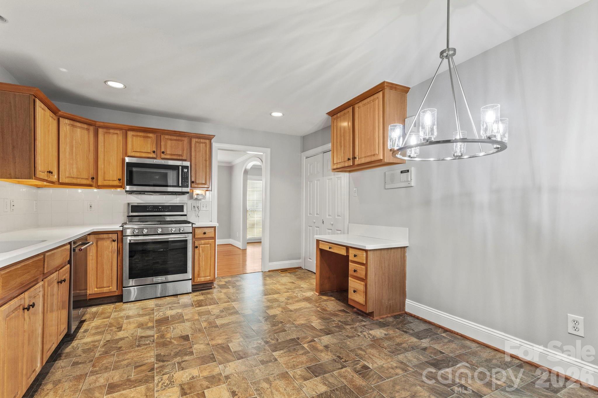 6116 Old Providence Road Property Photo 13