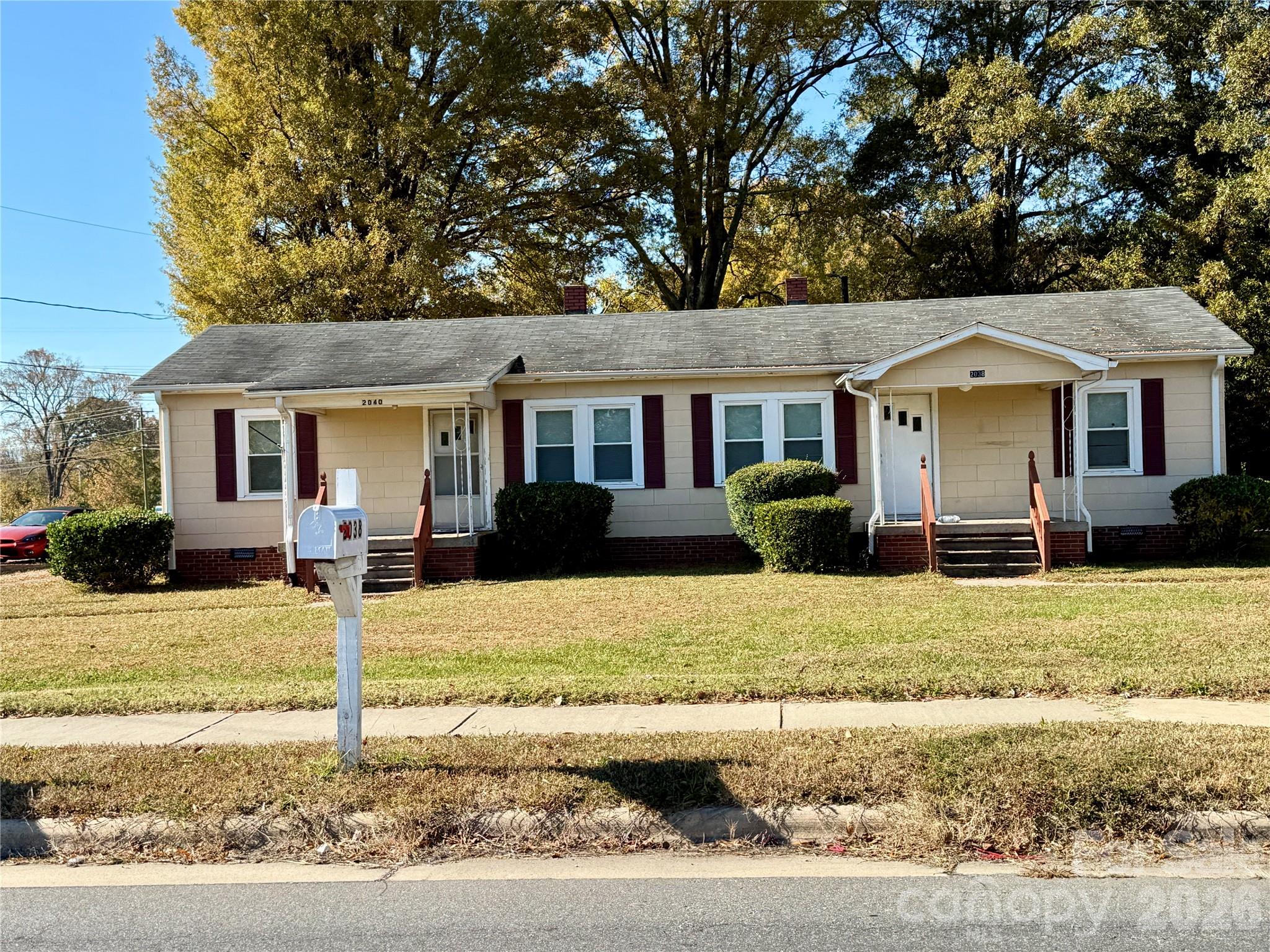 2040 Kannapolis Highway Property Photo 1