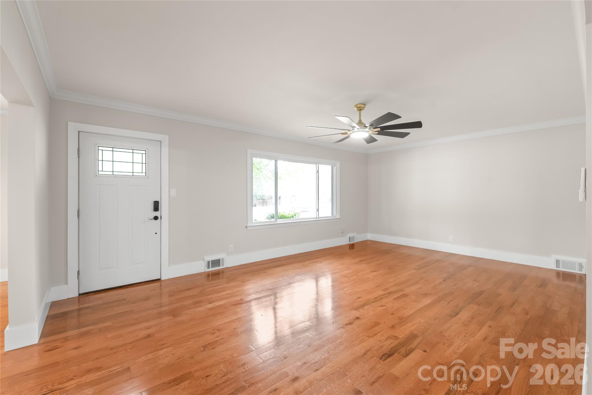 7537 Monroe Road Property Photo 8