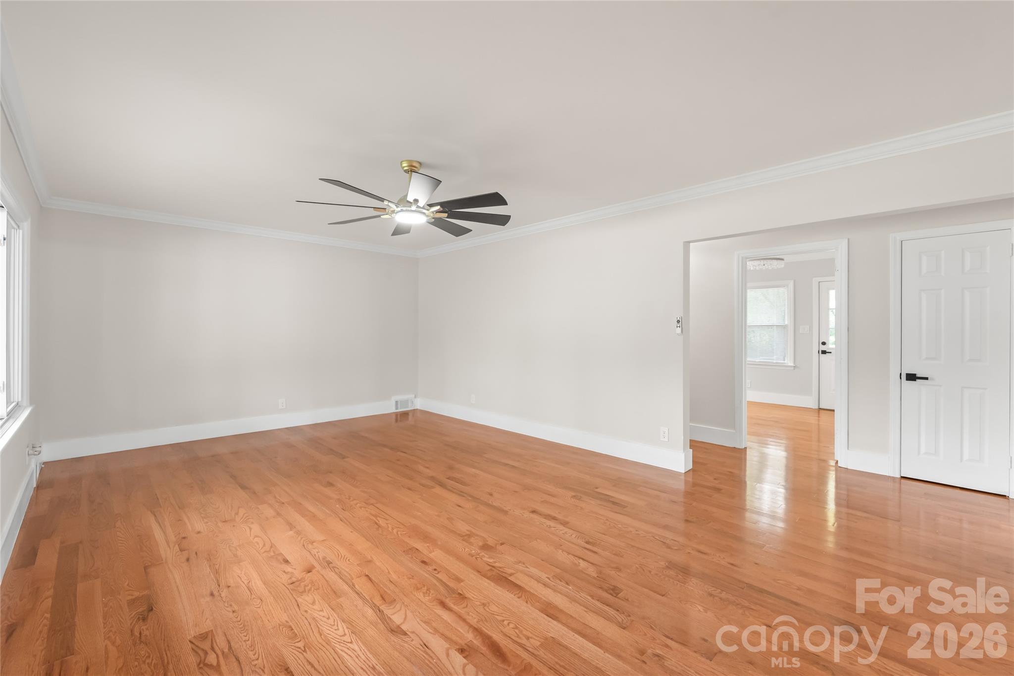 7537 Monroe Road Property Photo 9