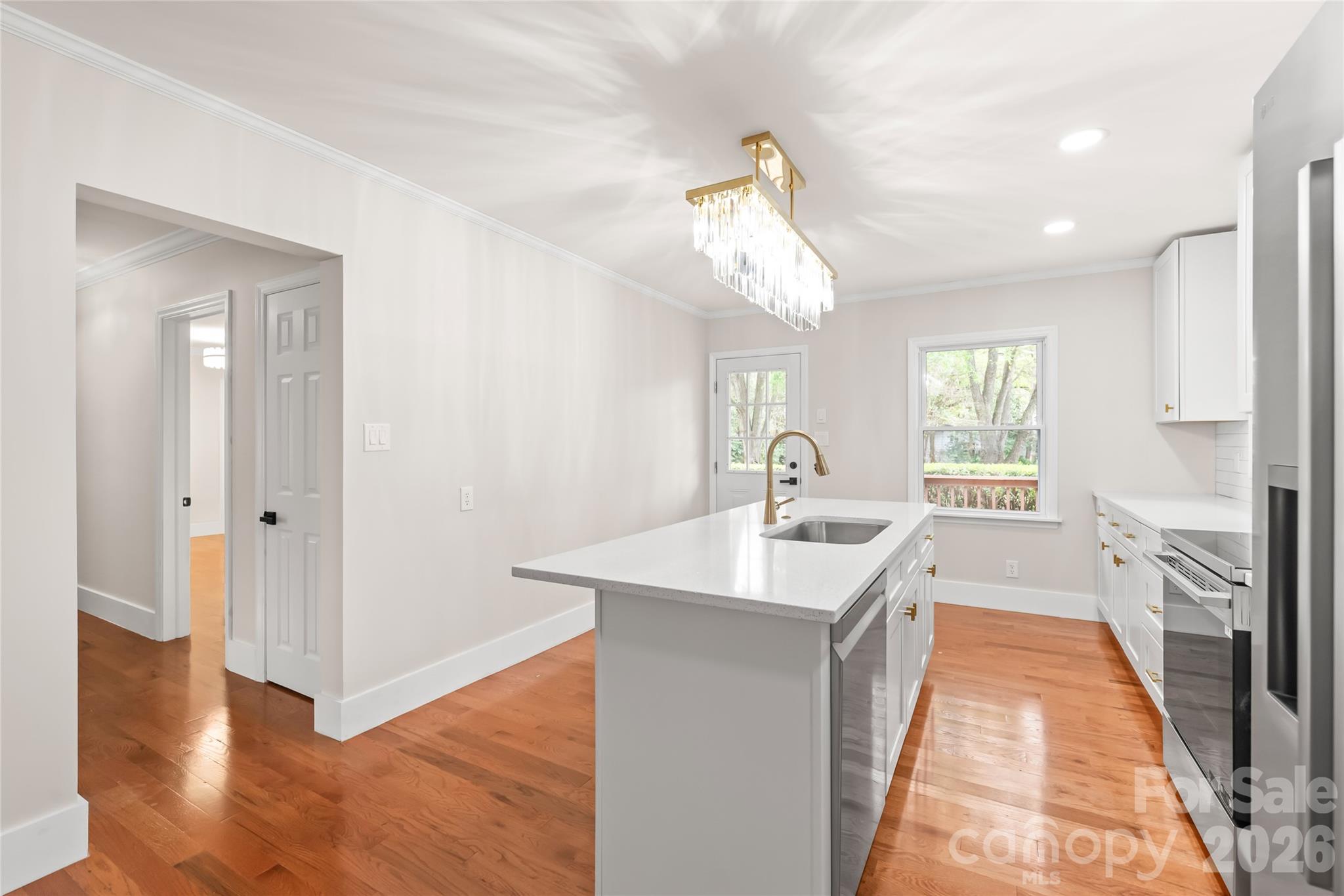 7537 Monroe Road Property Photo 12