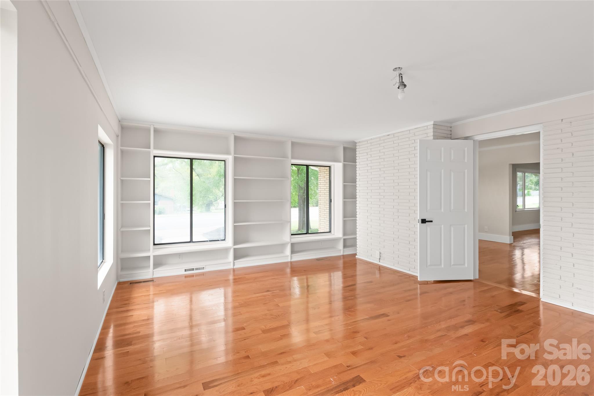 7537 Monroe Road Property Photo 15