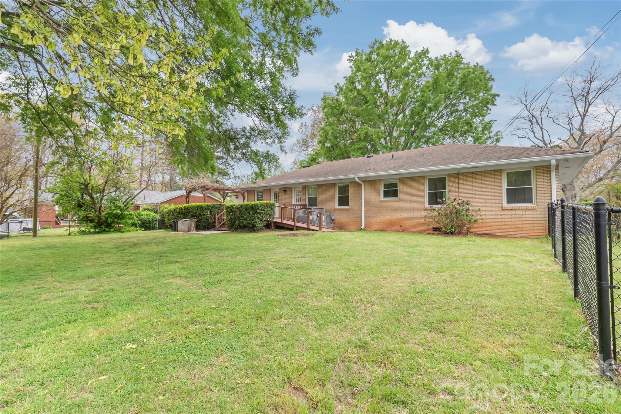 7537 Monroe Road Property Photo 30