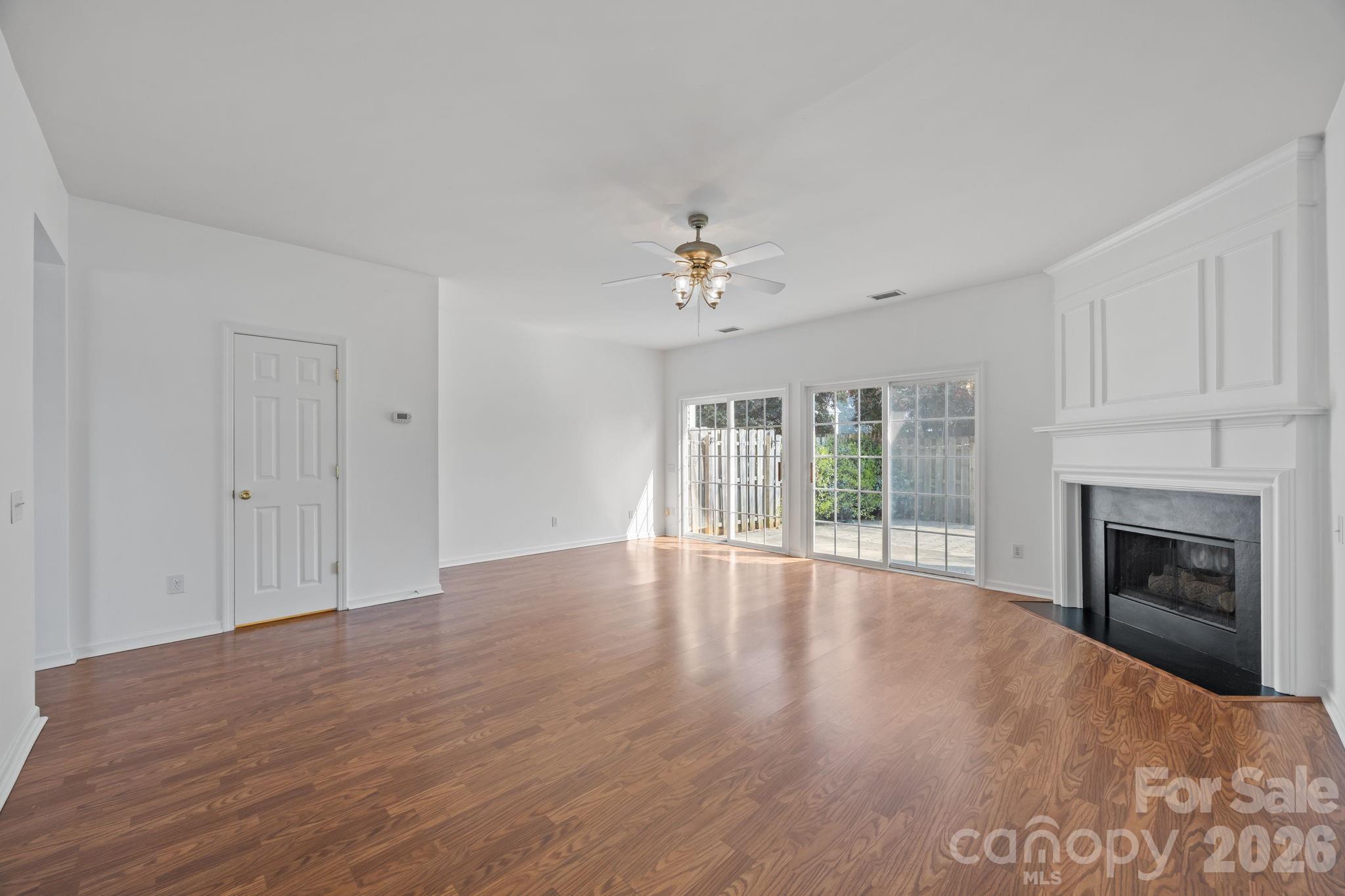 3228 Mannington Drive Property Photo 4