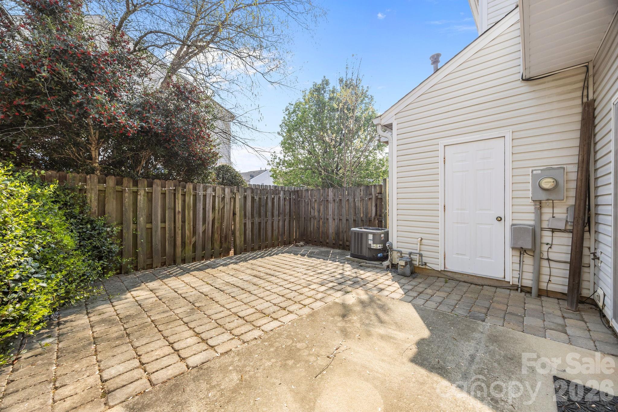 3228 Mannington Drive Property Photo 7