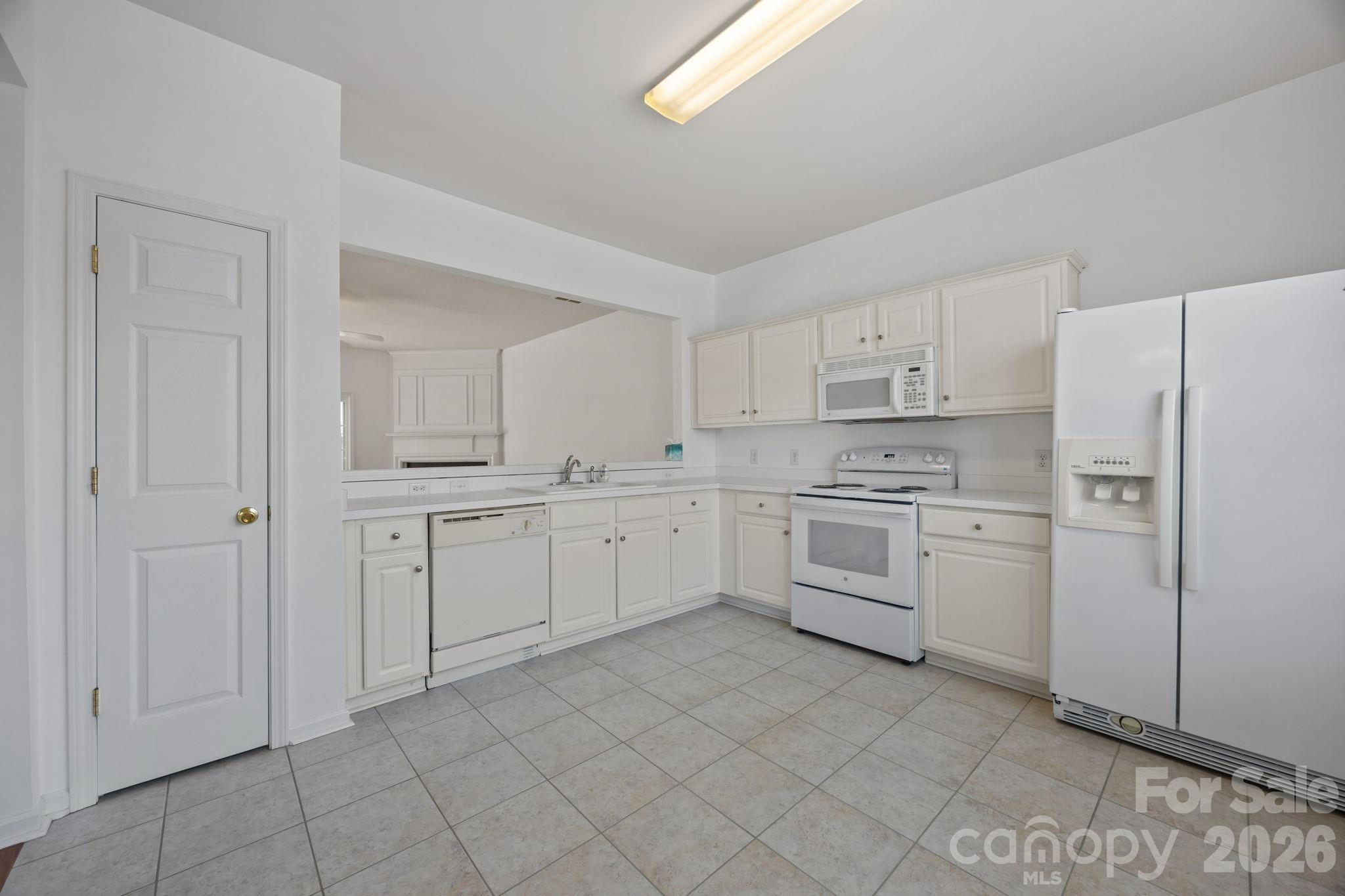 3228 Mannington Drive Property Photo 9