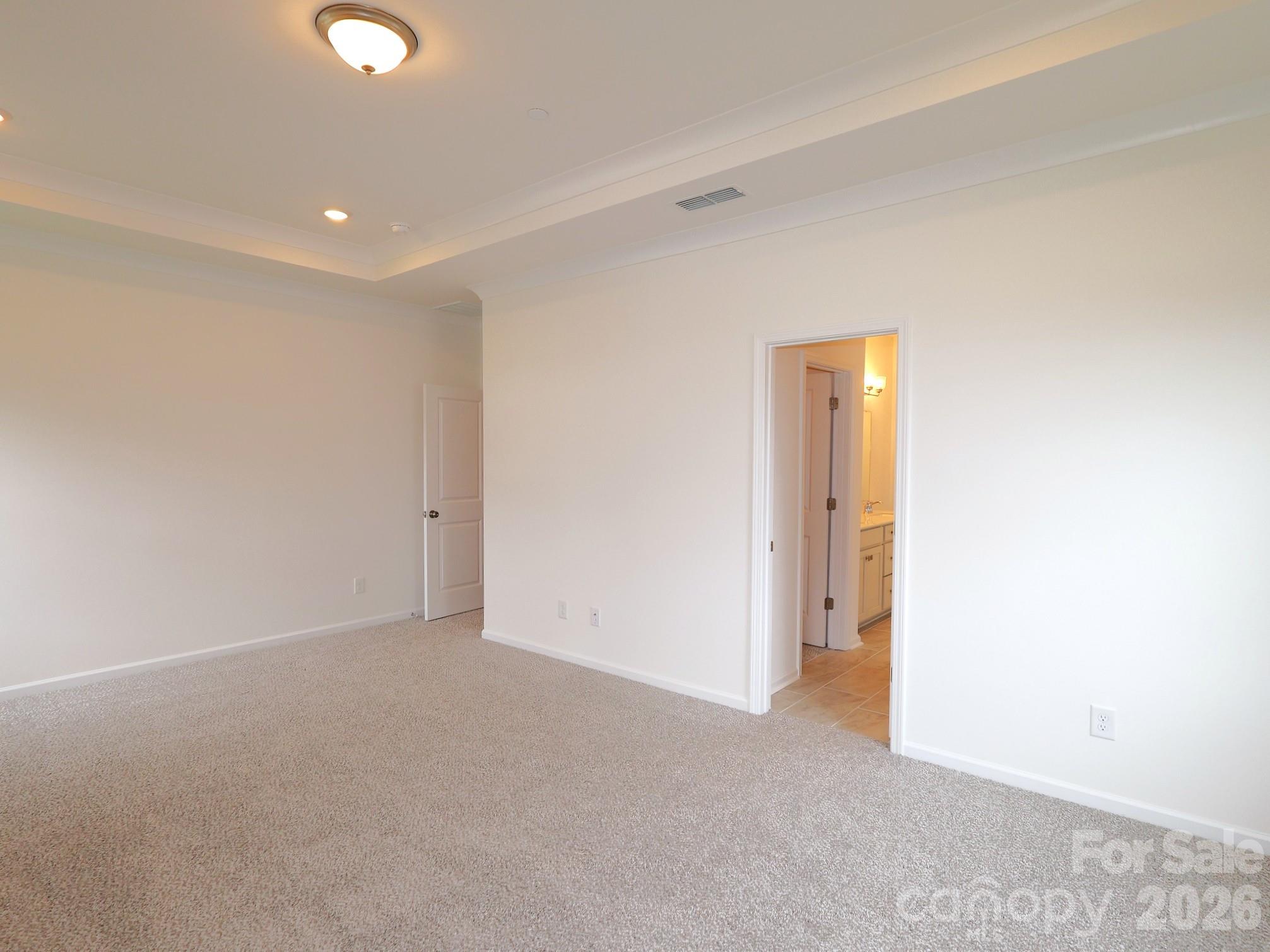 634 Downshire Road Property Photo 13