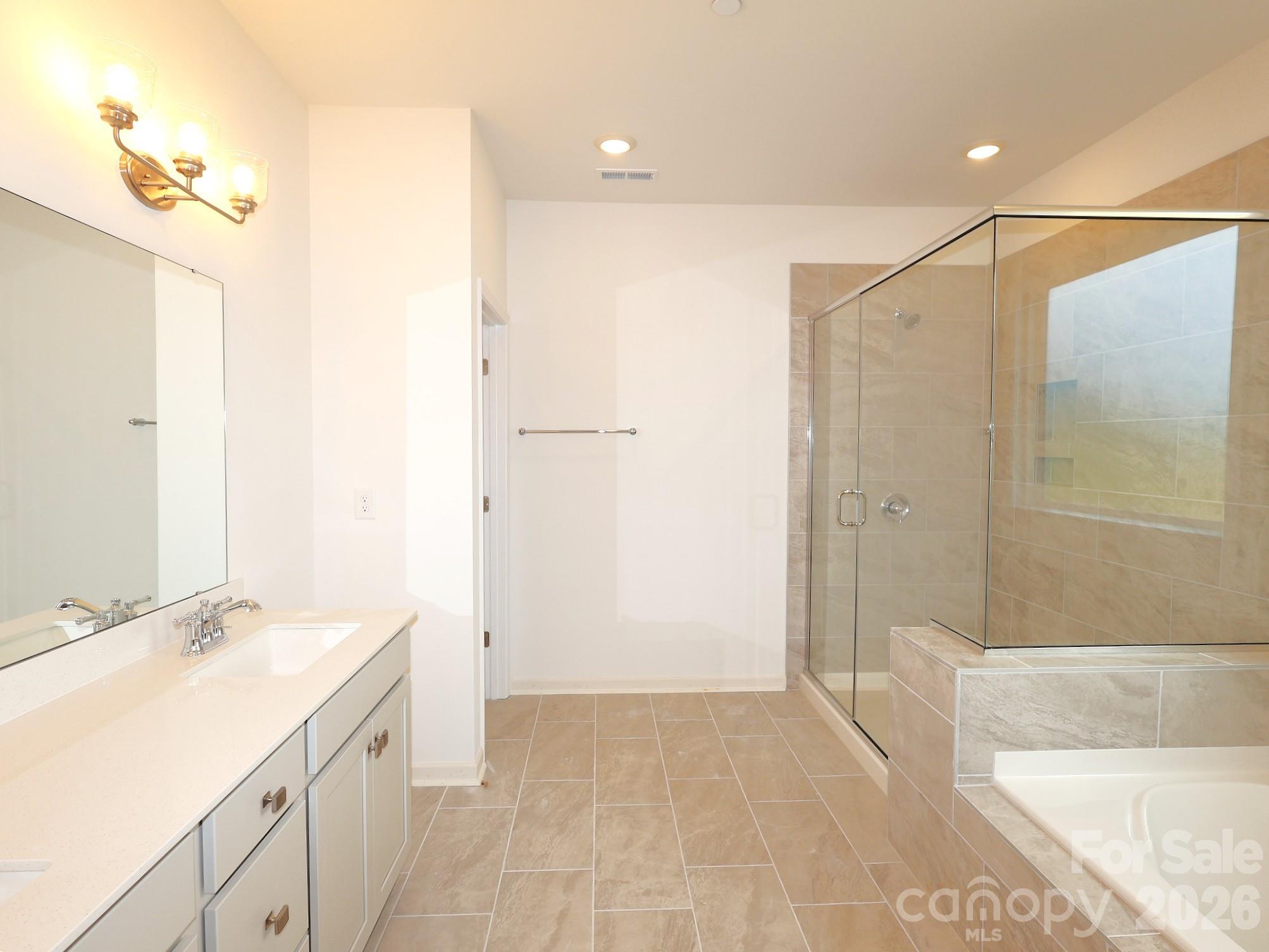 634 Downshire Road Property Photo 14