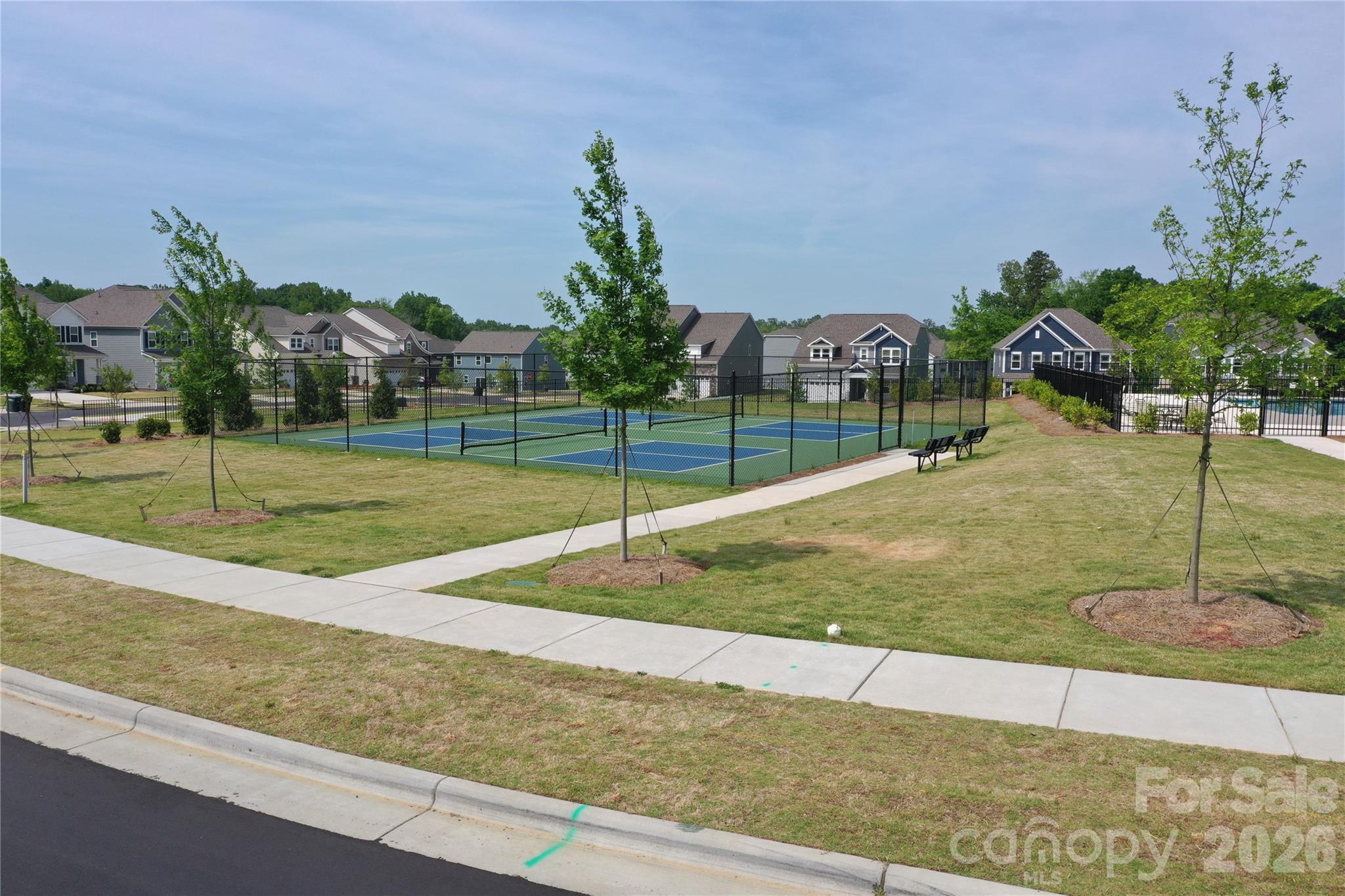 650 Downshire Road Property Photo 10