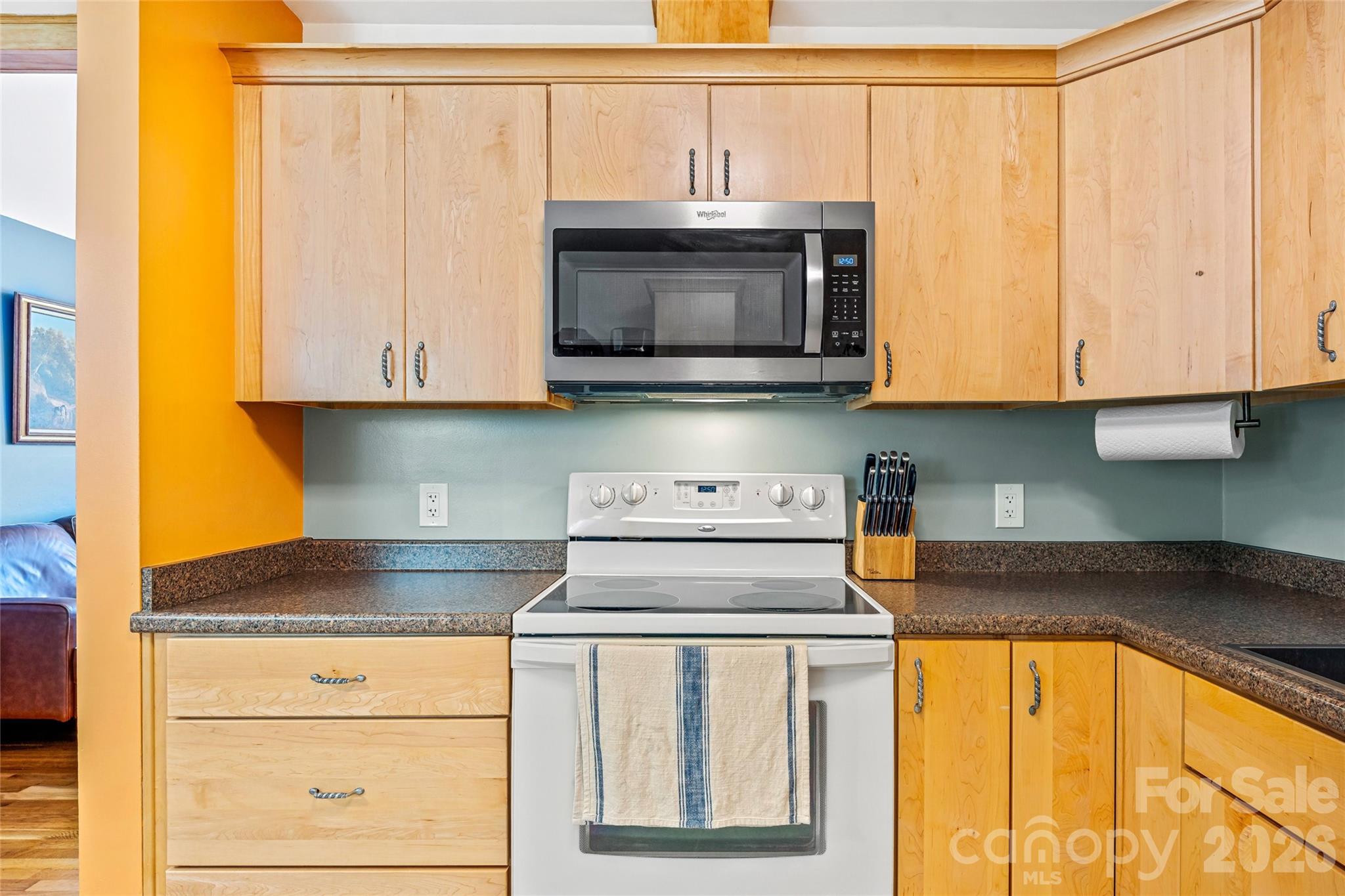 59 Greeley Street Property Photo 15