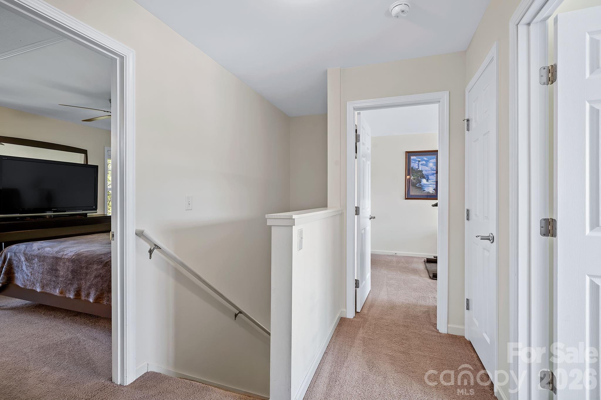 1009 Baldwin Commons Drive Property Photo 12