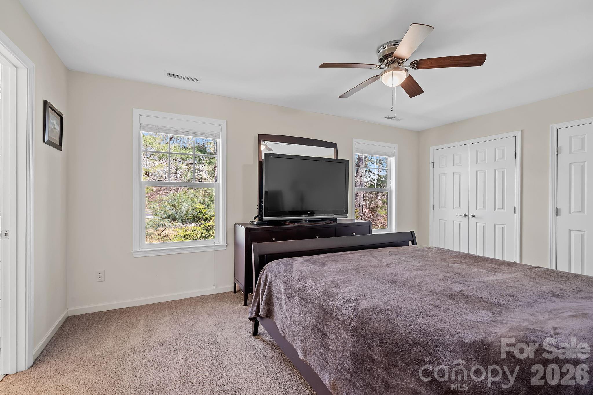 1009 Baldwin Commons Drive Property Photo 14