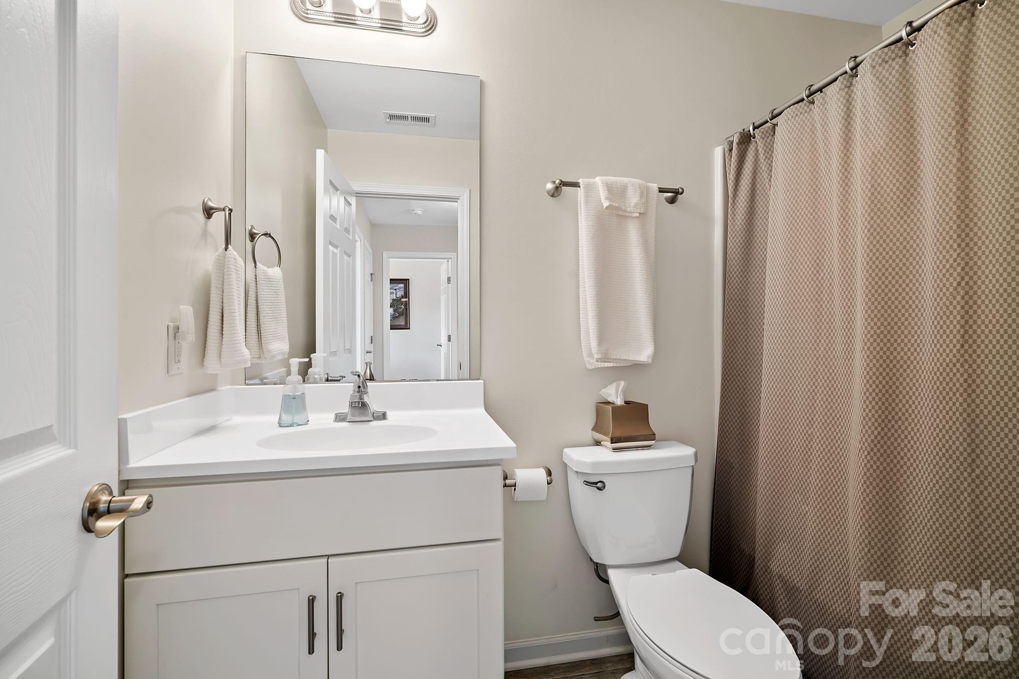 1009 Baldwin Commons Drive Property Photo 18