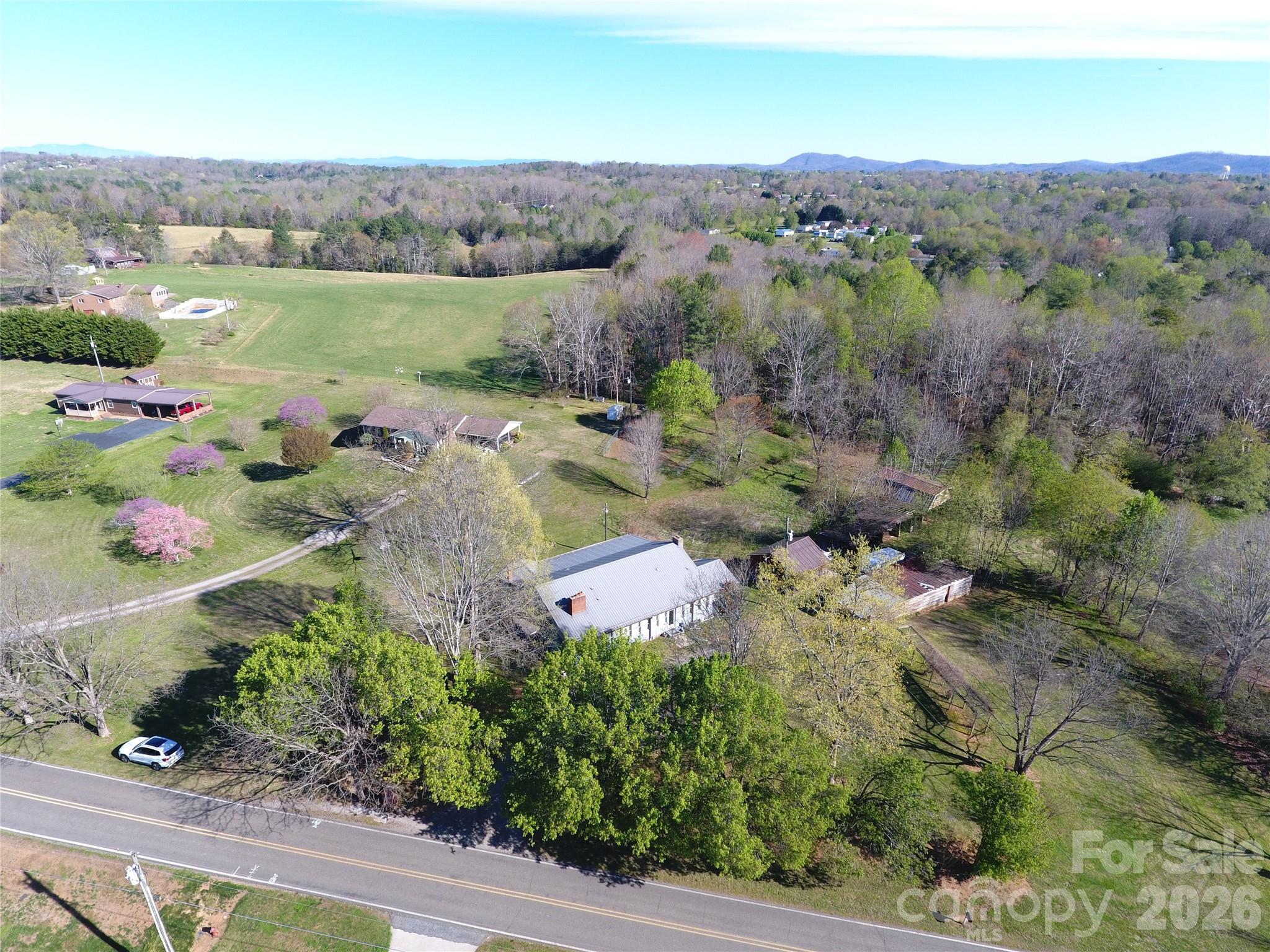 4543 Horseshoe Bend Road Property Photo 4