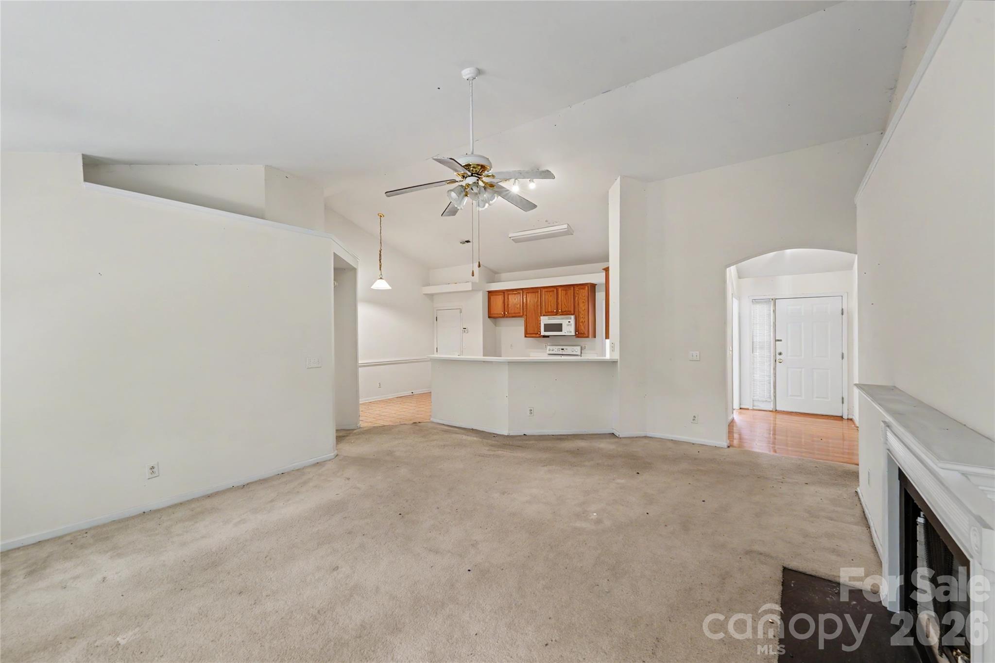 6213 Nevin Road Property Photo 10
