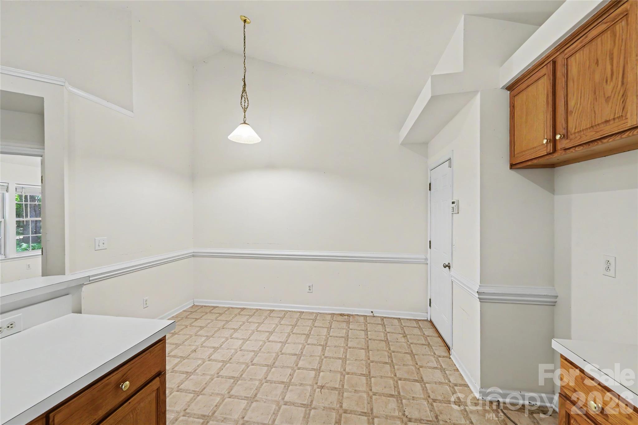 6213 Nevin Road Property Photo 13