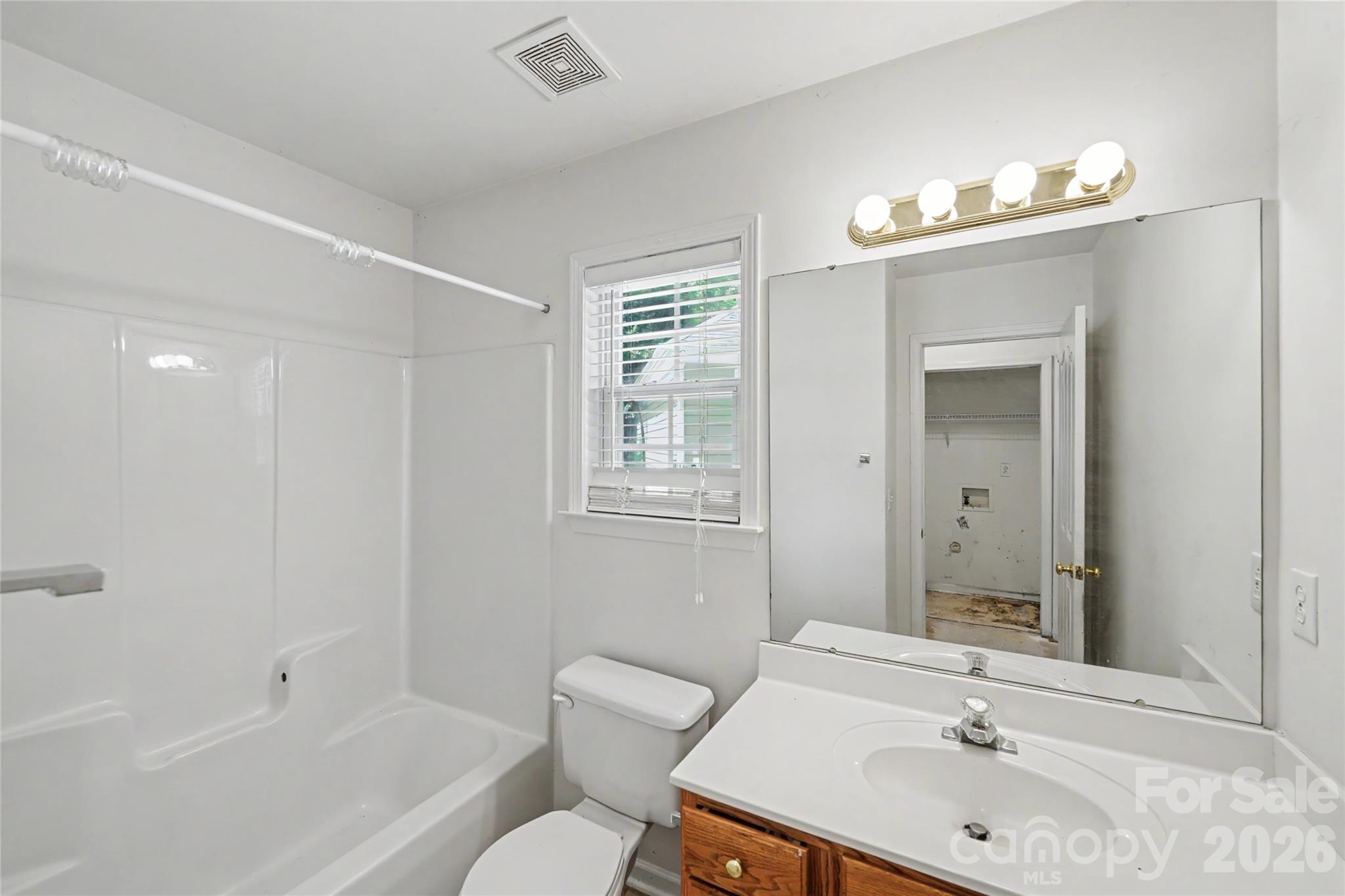 6213 Nevin Road Property Photo 29
