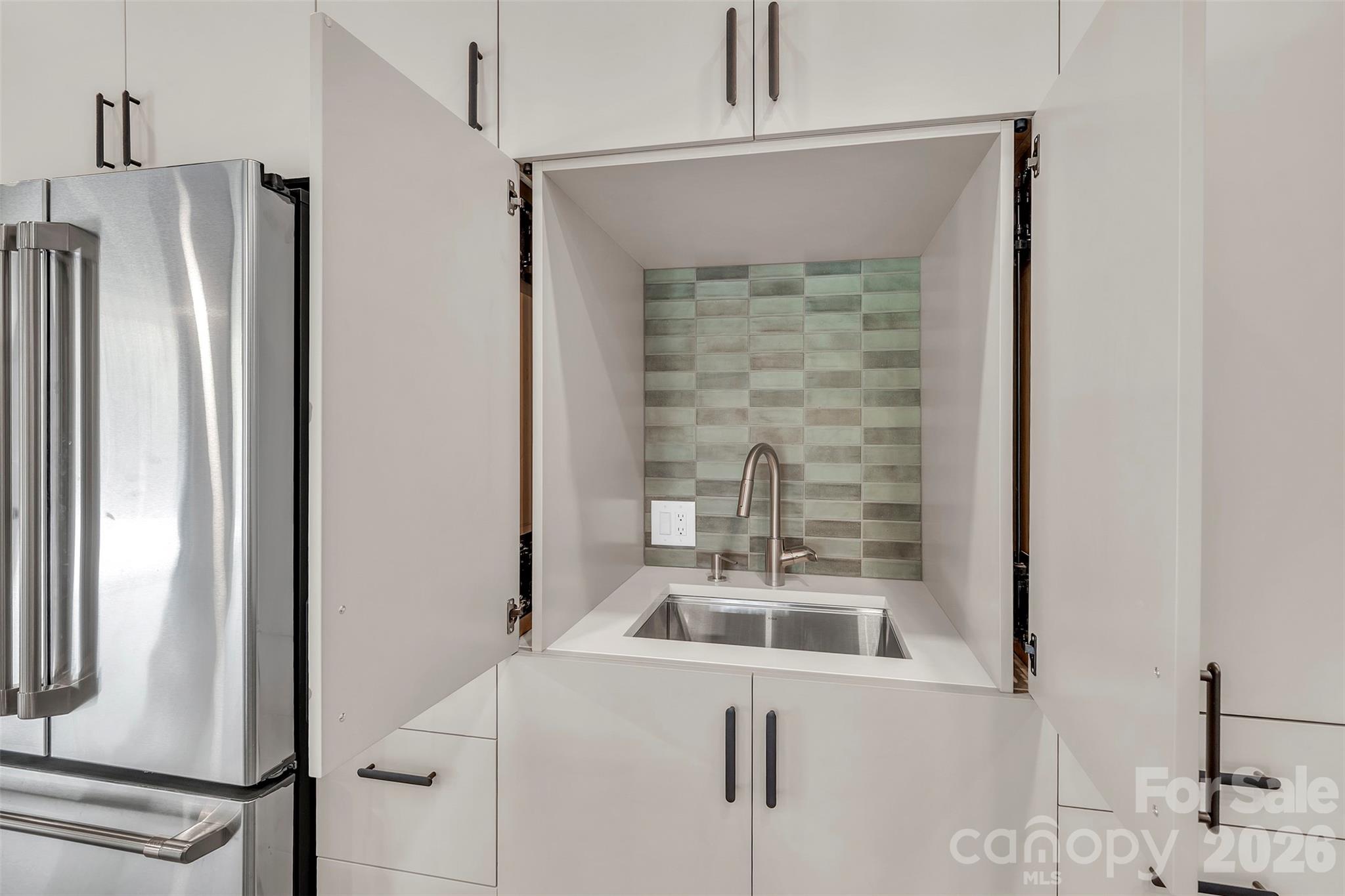 386 Squirrel Lane Property Photo 20