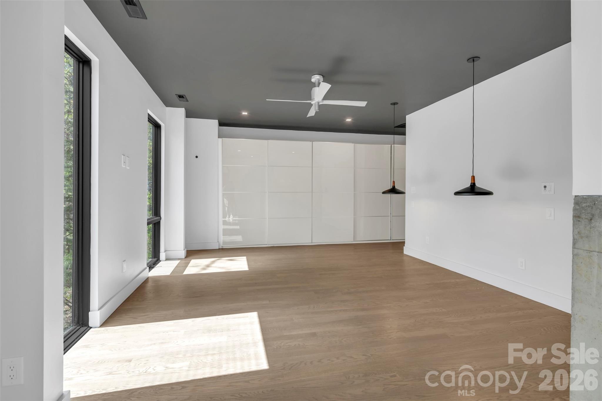 386 Squirrel Lane Property Photo 26