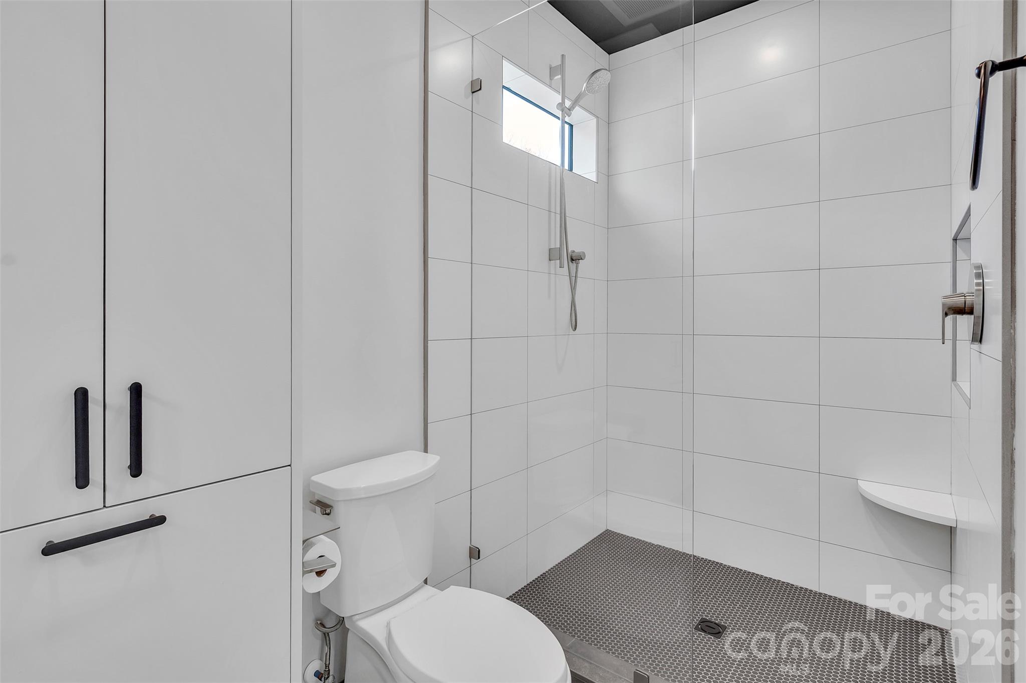 386 Squirrel Lane Property Photo 30
