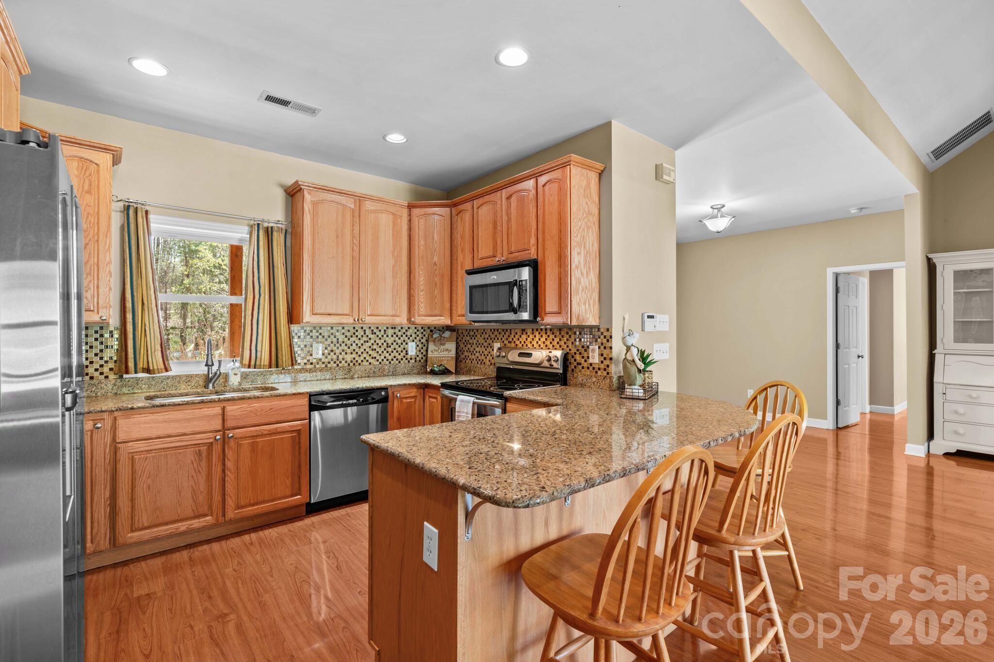 260 River Country Road Property Photo 8