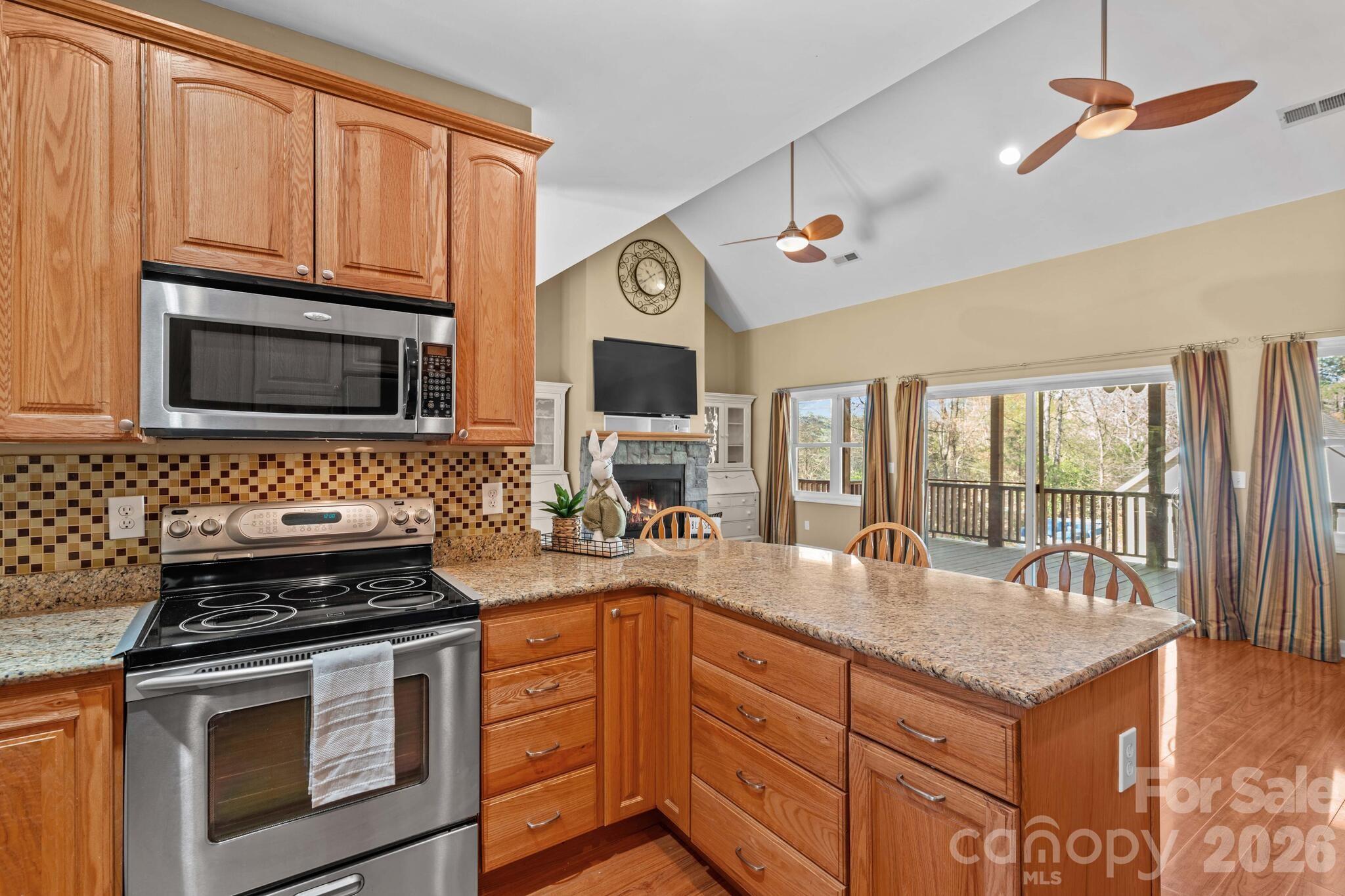 260 River Country Road Property Photo 10