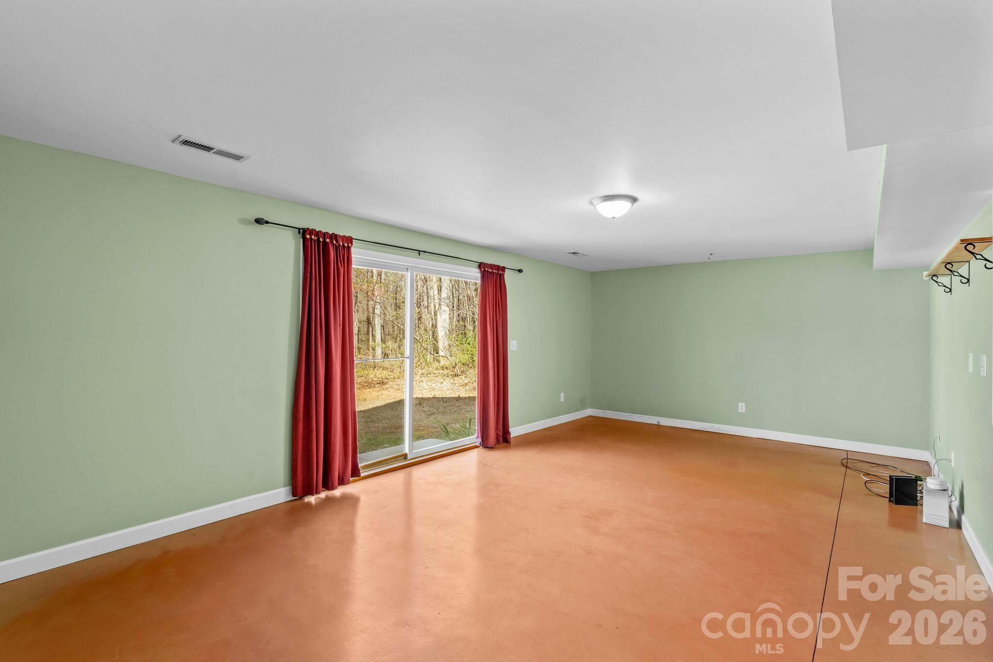 260 River Country Road Property Photo 23