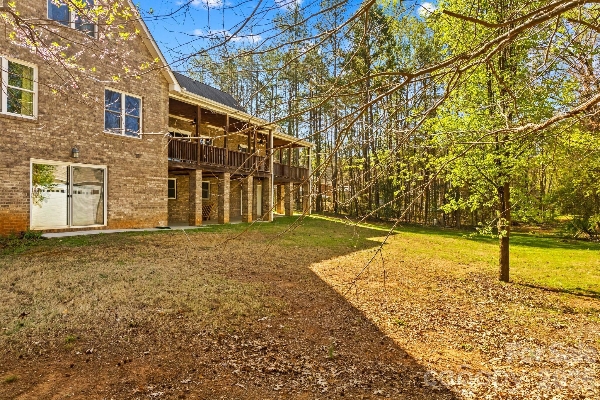 260 River Country Road Property Photo 32