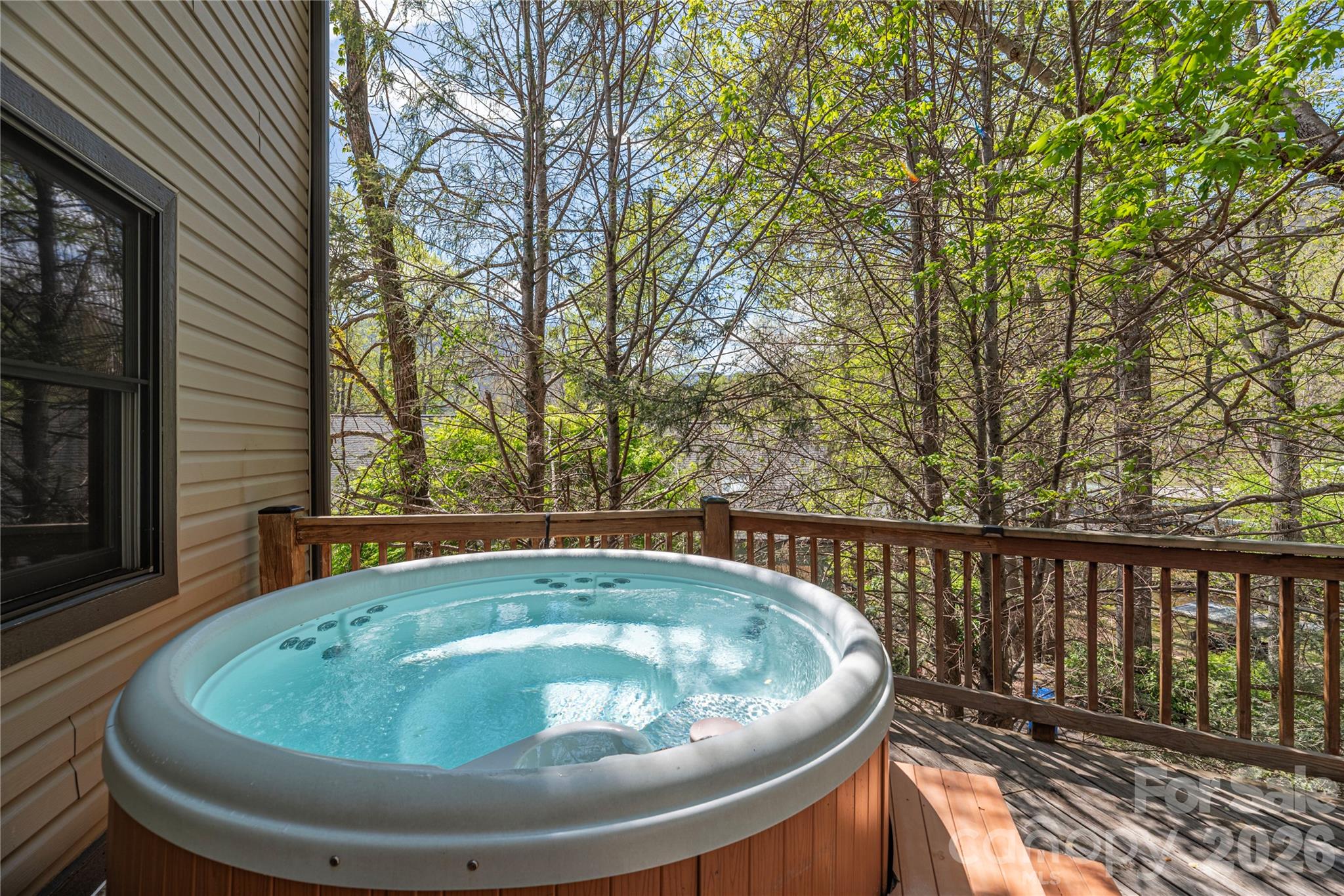 129 Valley Creek Drive Property Photo 8