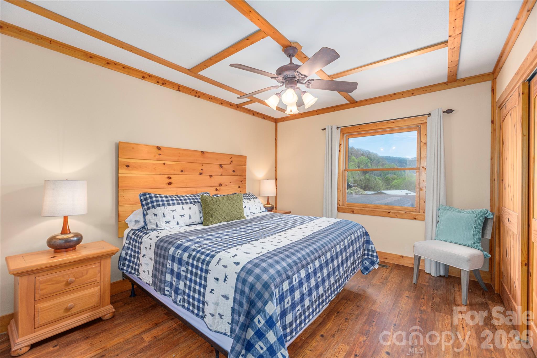129 Valley Creek Drive Property Photo 11