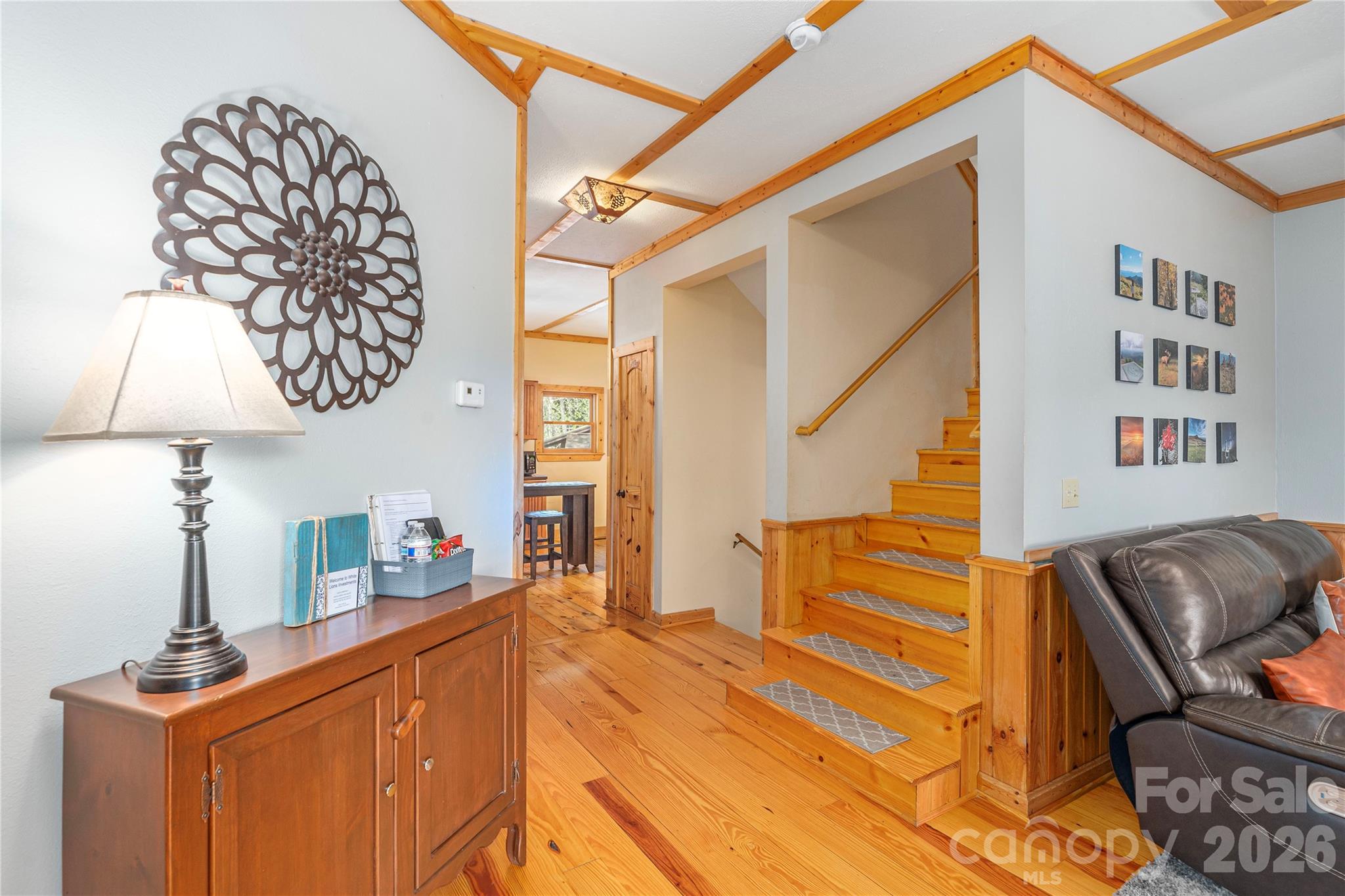 129 Valley Creek Drive Property Photo 14