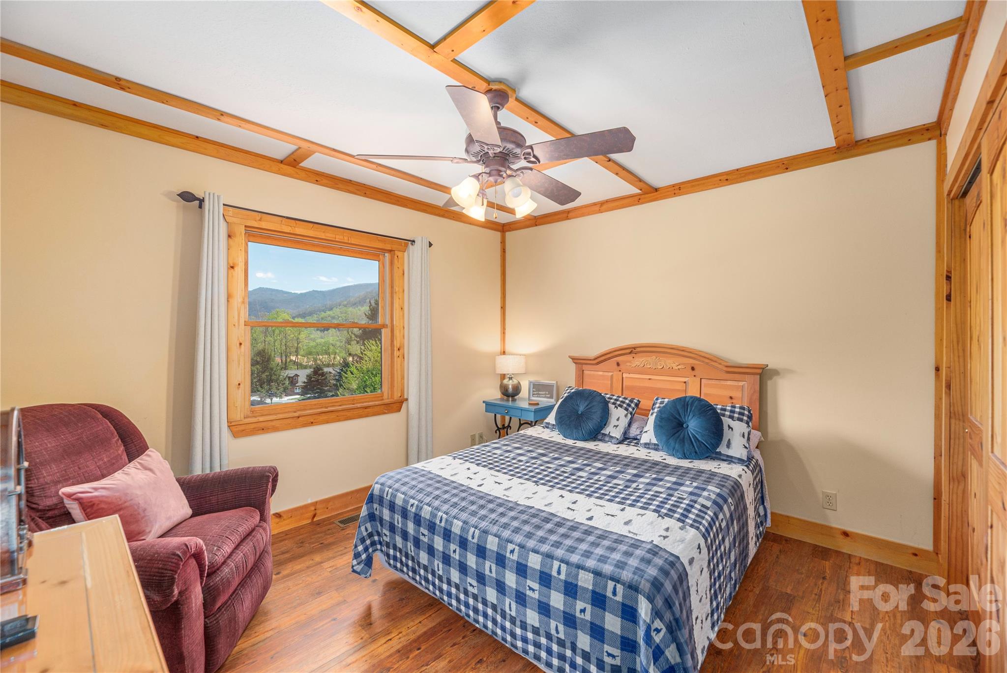 129 Valley Creek Drive Property Photo 20