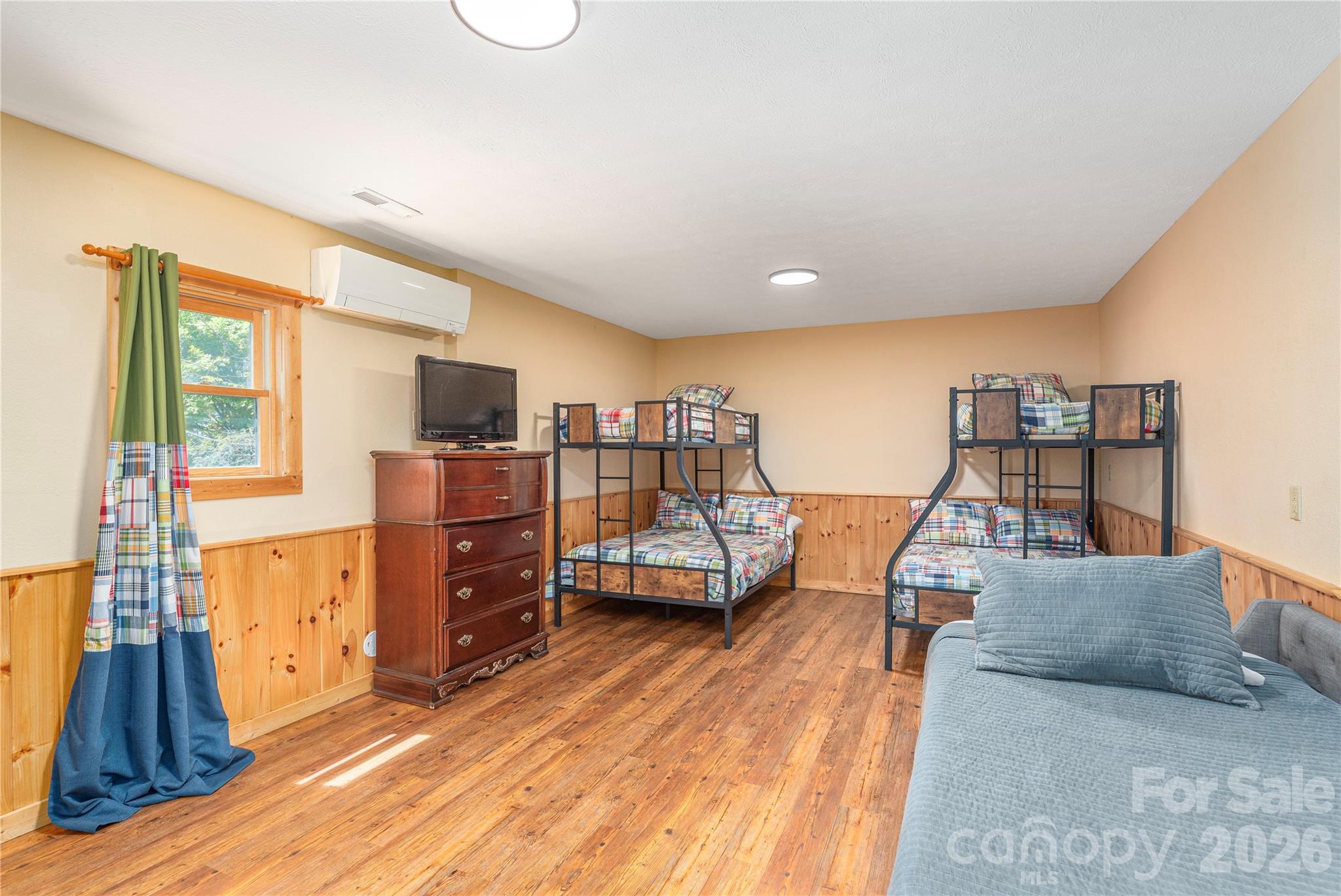 129 Valley Creek Drive Property Photo 25