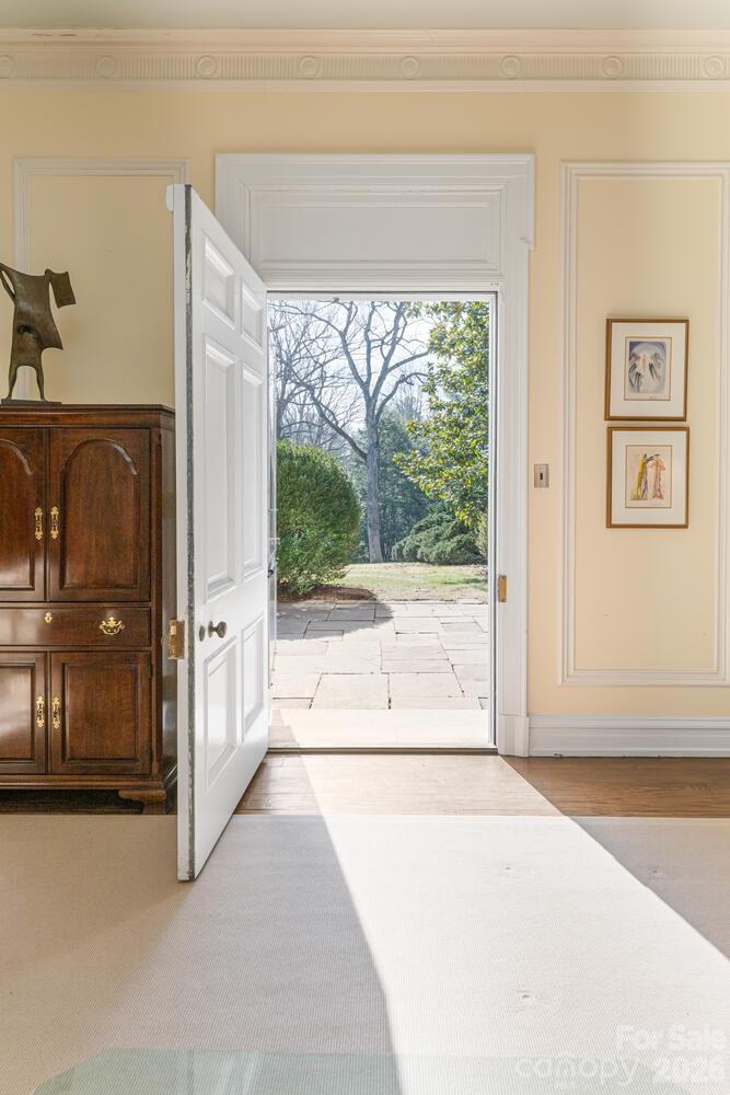 407 Vanderbilt Road Property Photo 16
