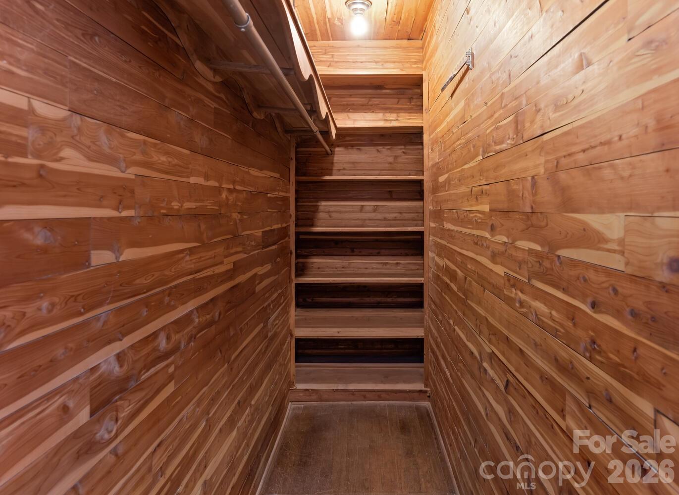 407 Vanderbilt Road Property Photo 40