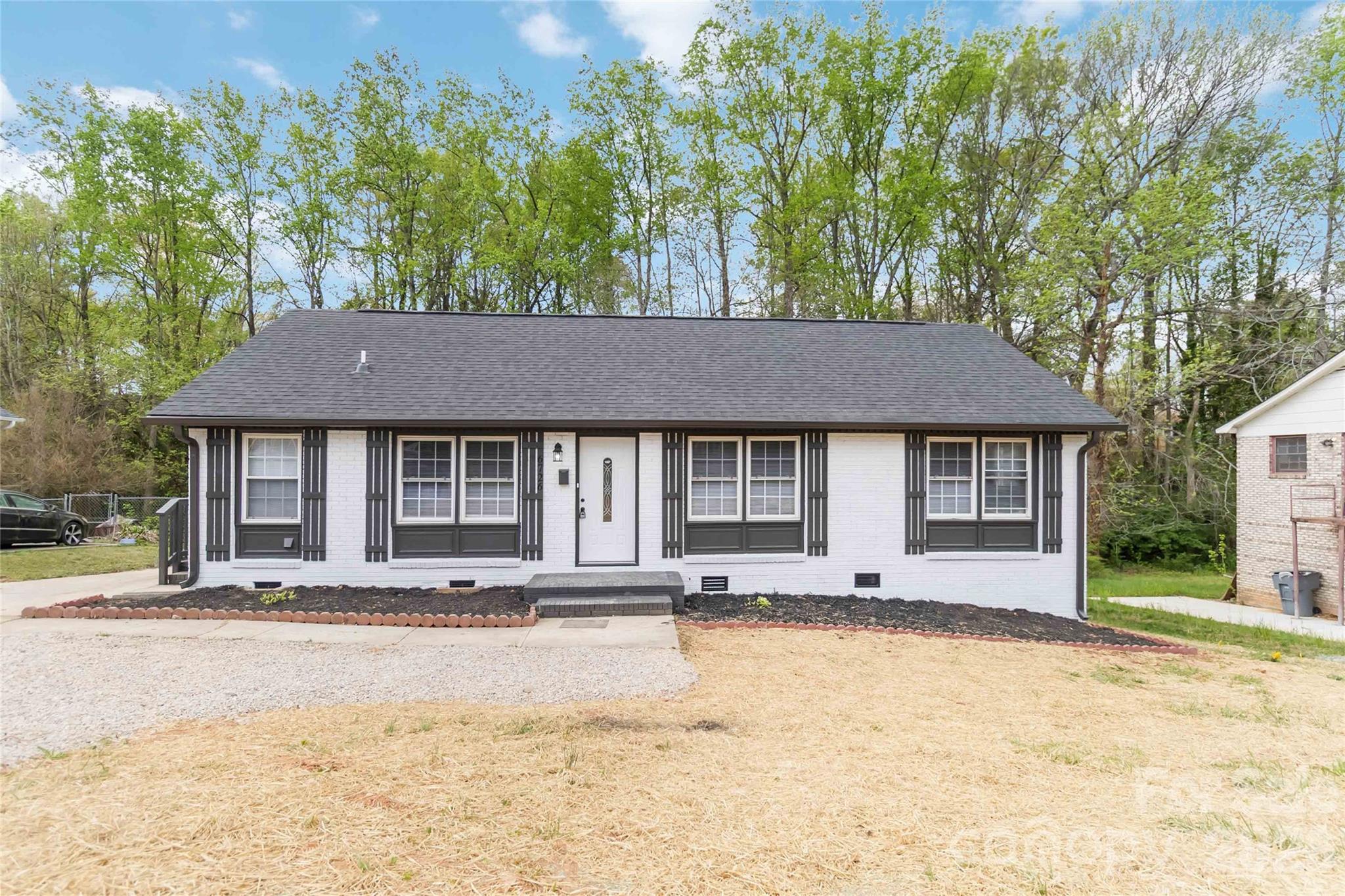 6726 Barrington Drive Property Photo 1