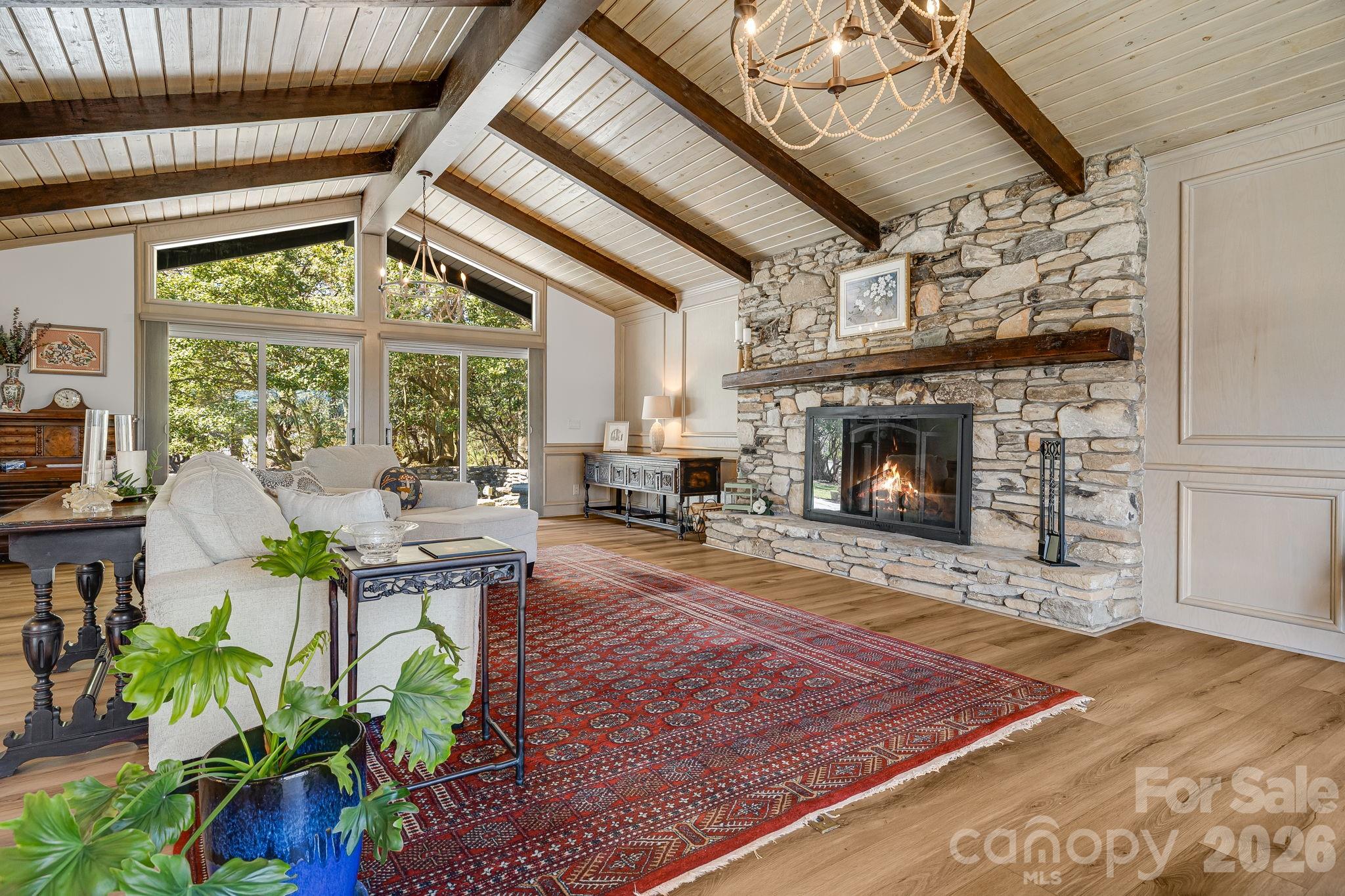 254 Orchard Circle Property Photo 4