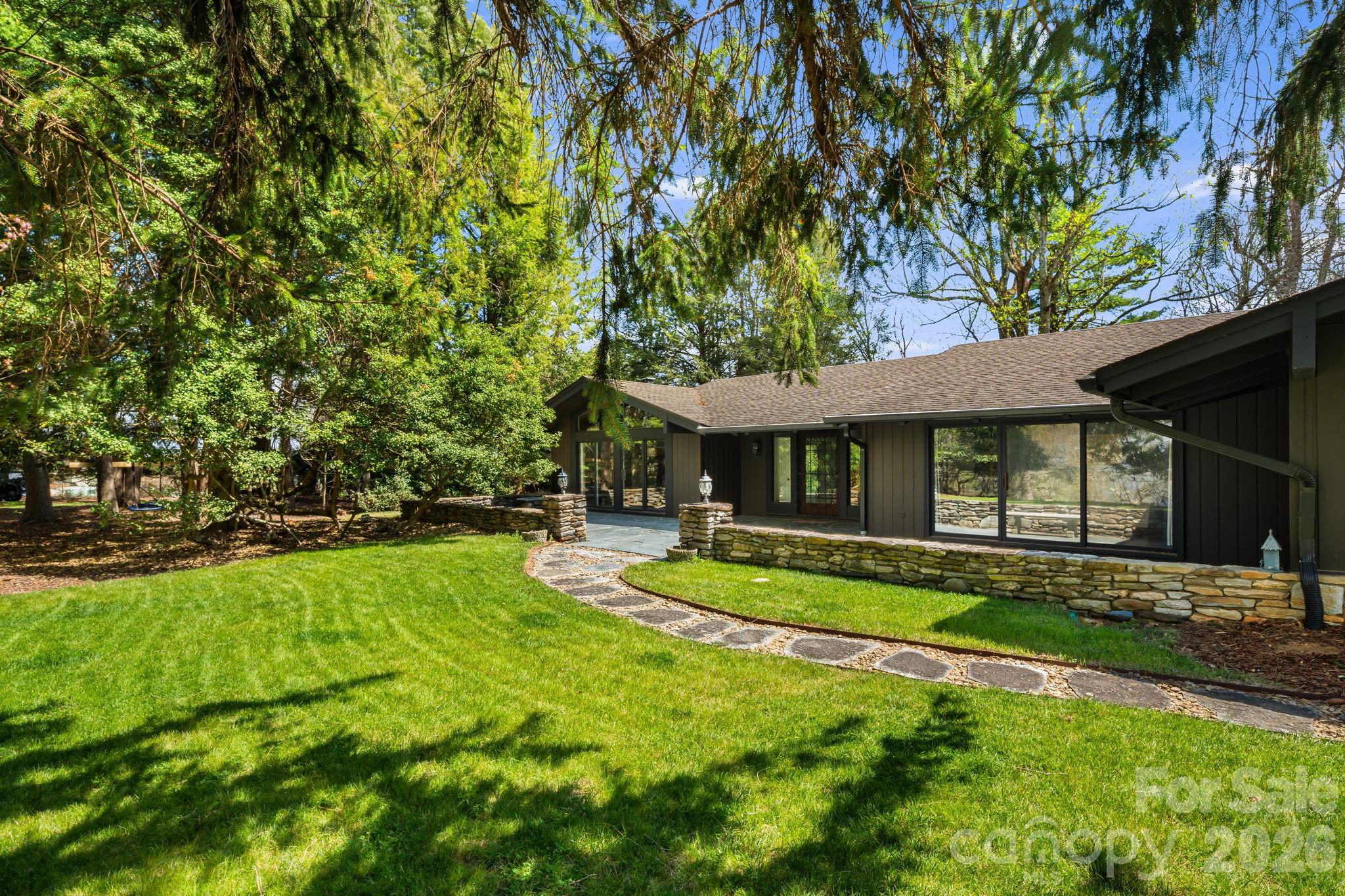 254 Orchard Circle Property Photo 10