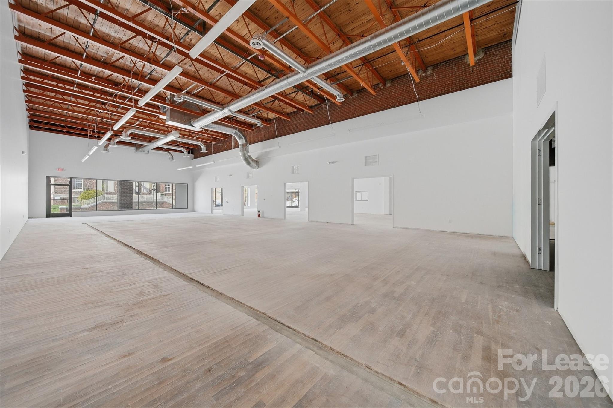1001 W Avenue Property Photo 15