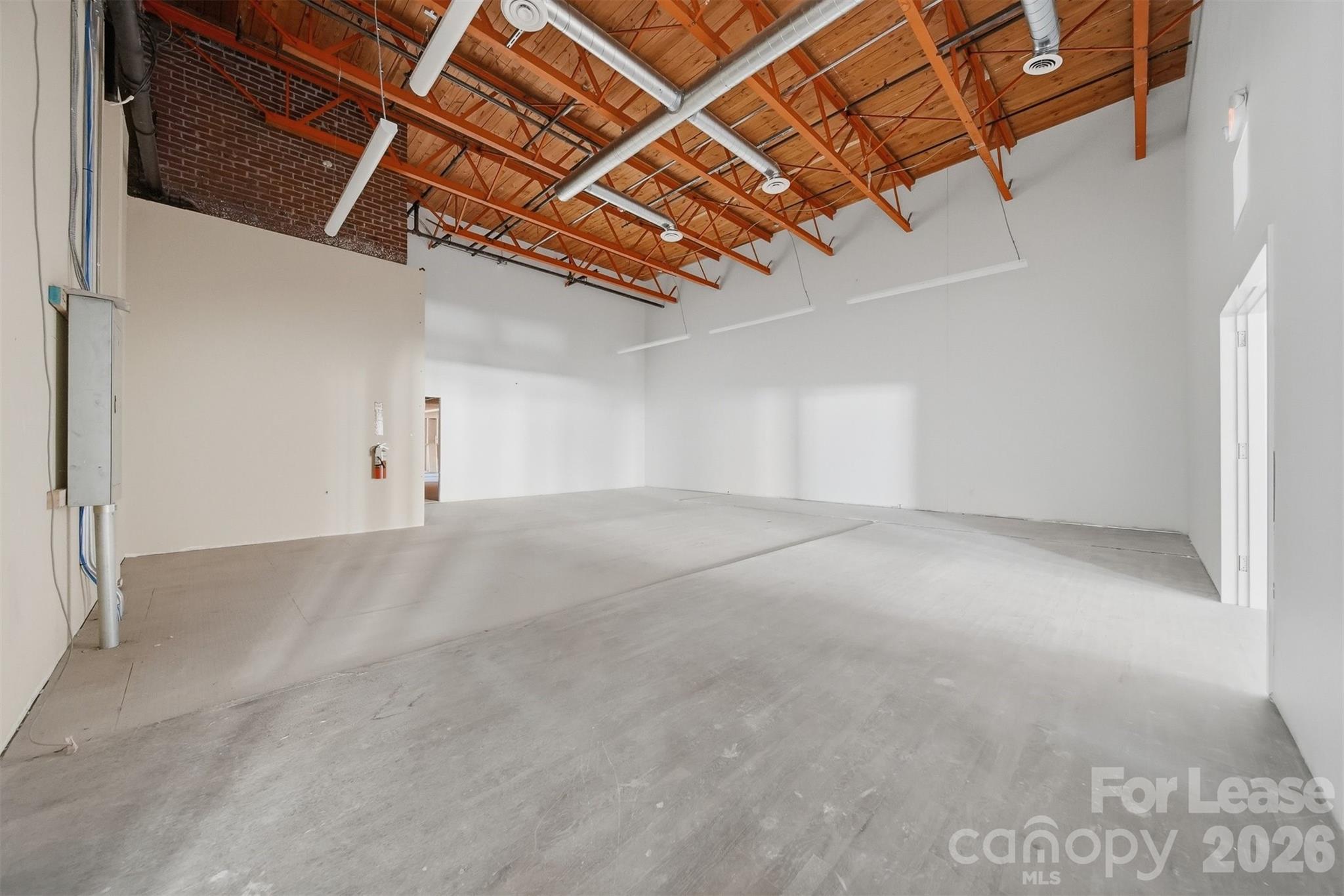 1001 W Avenue Property Photo 33