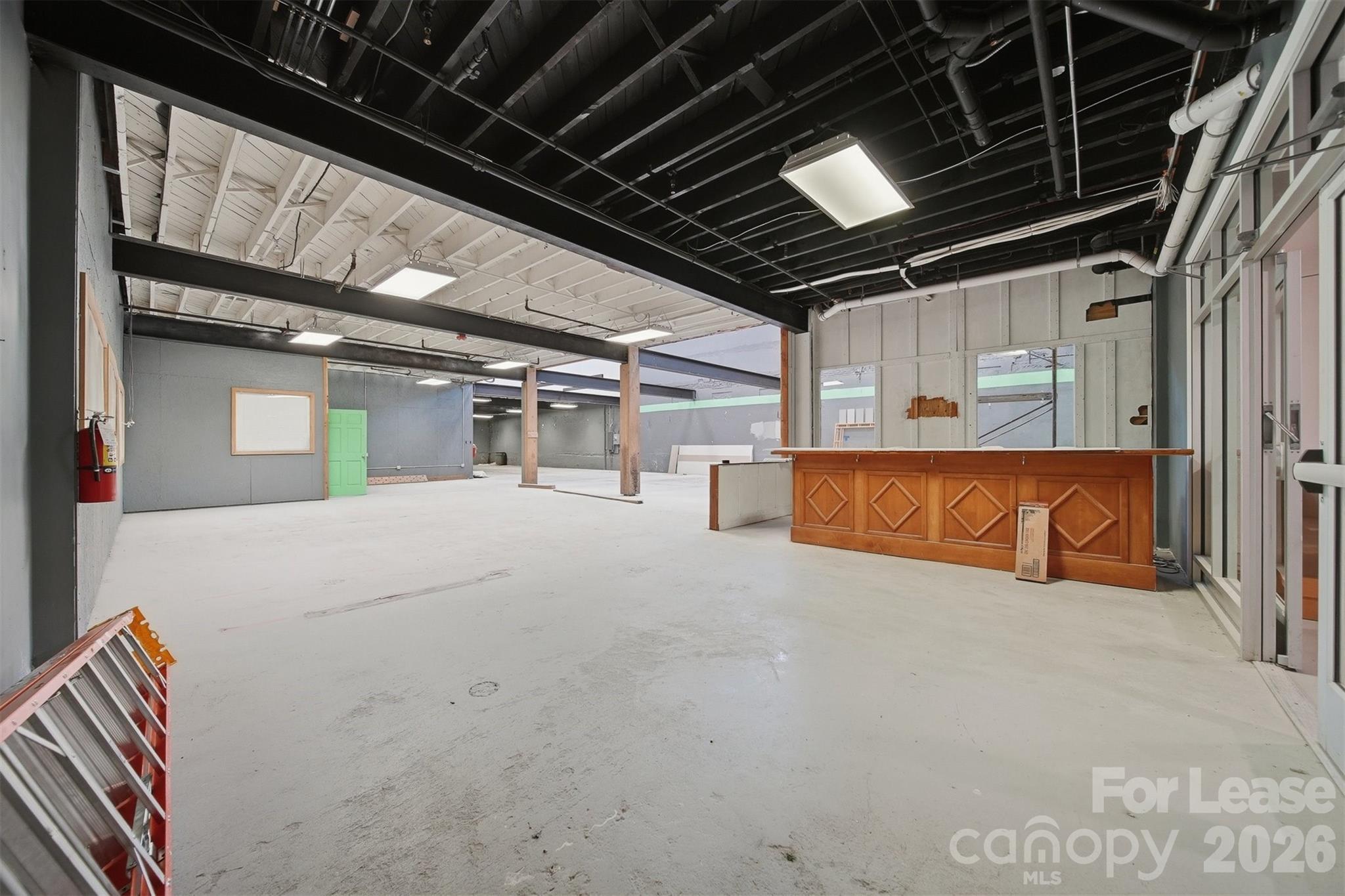 1001 W Avenue Property Photo 36