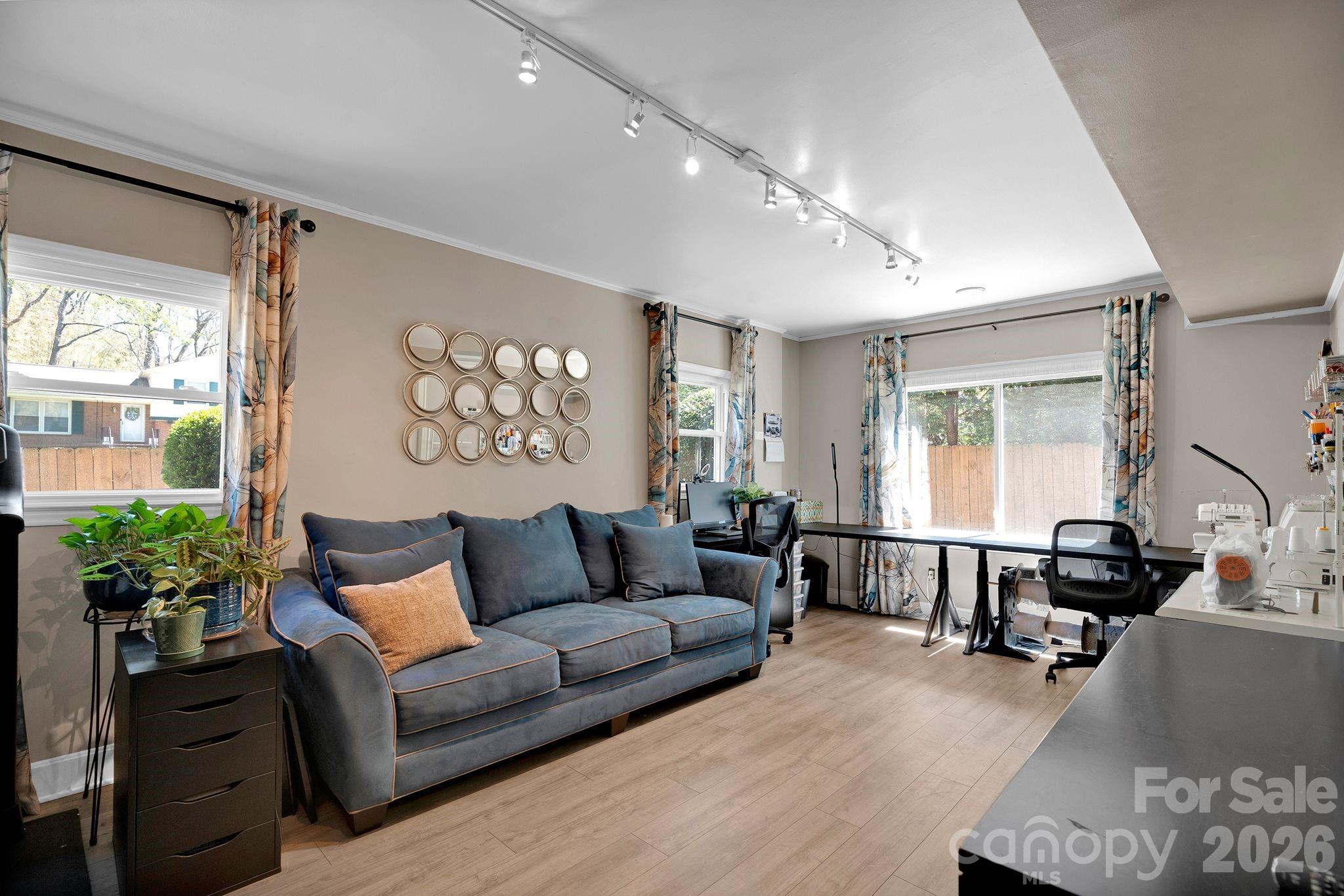 6616 Highbrook Drive Property Photo 4