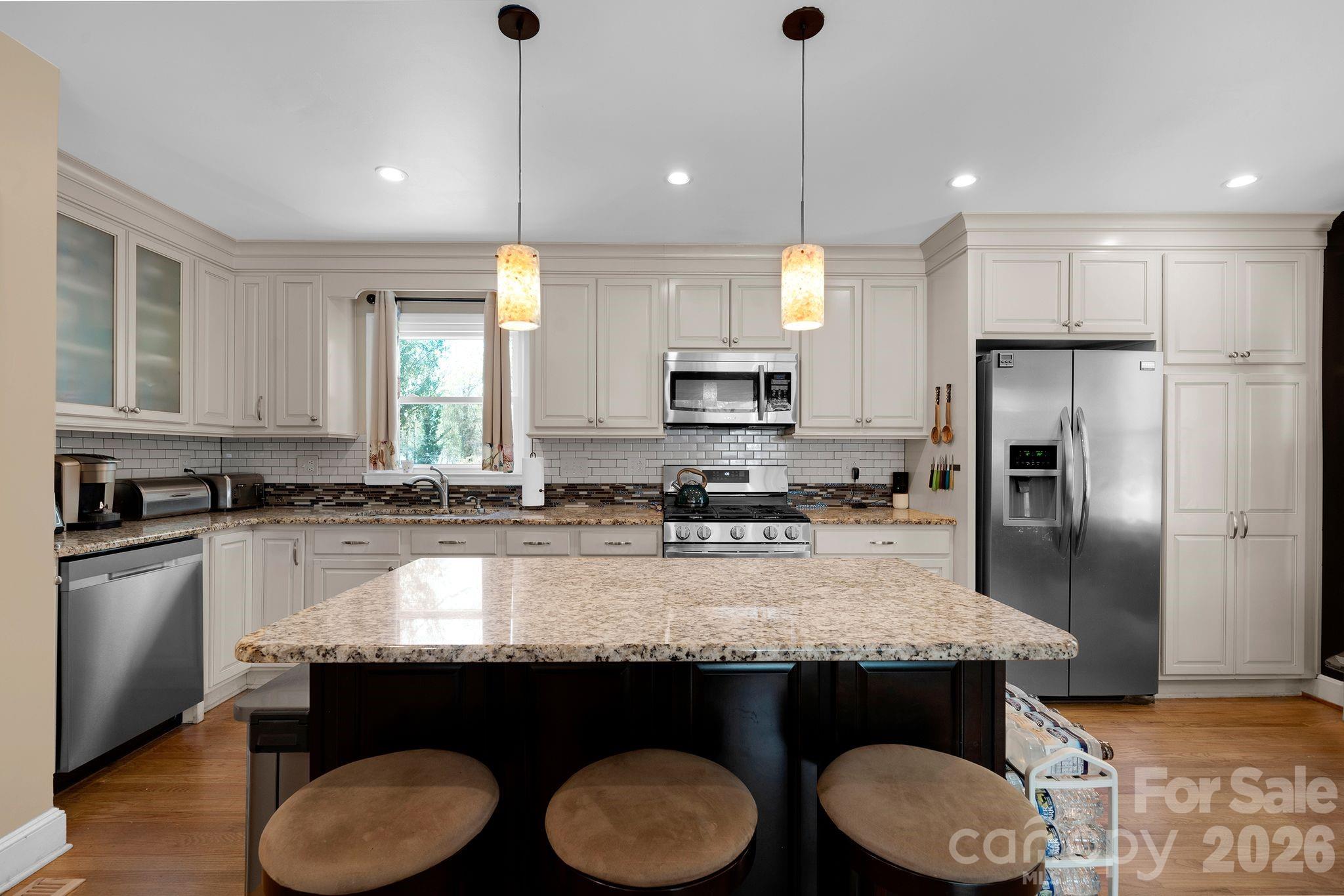 6616 Highbrook Drive Property Photo 17