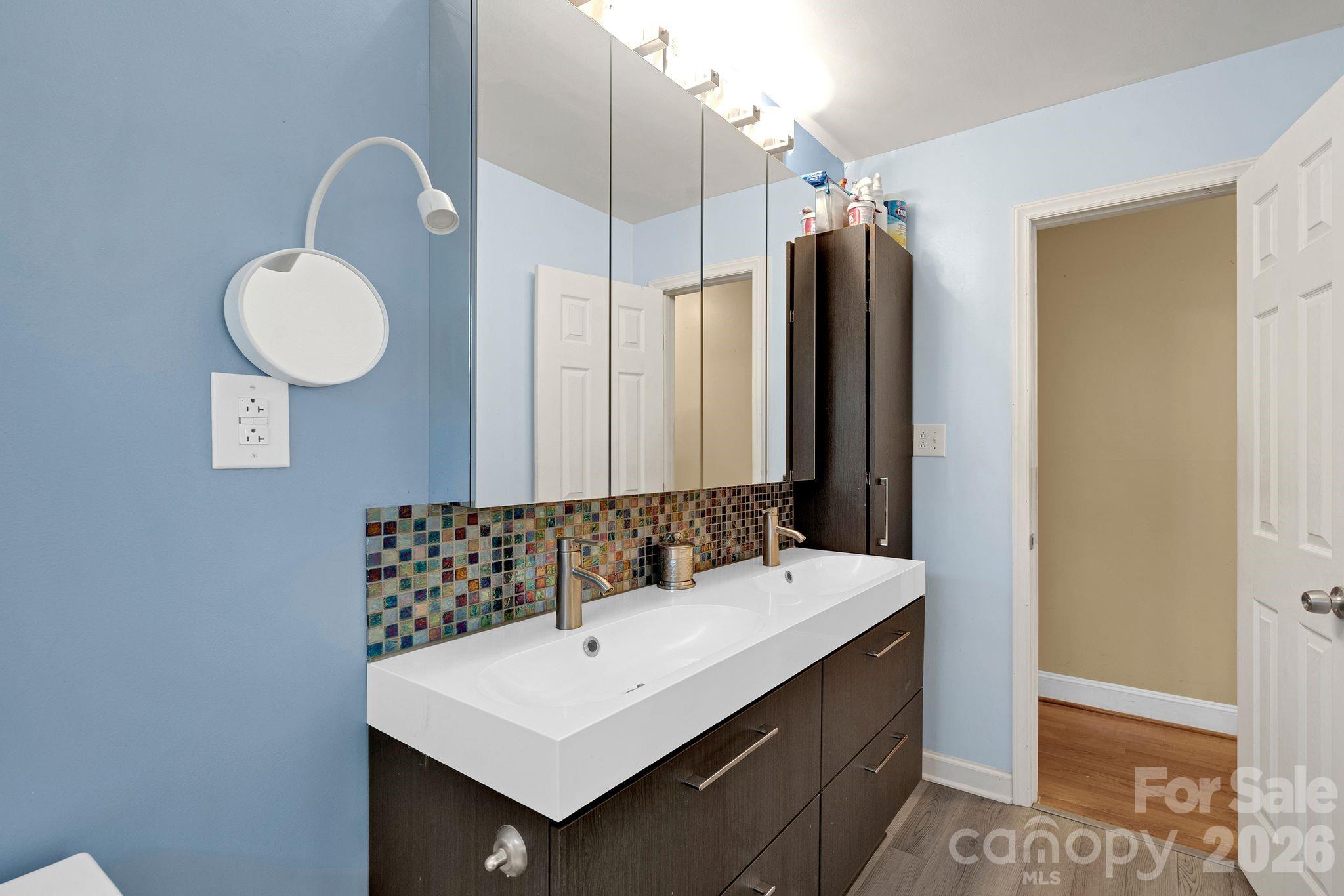 6616 Highbrook Drive Property Photo 22