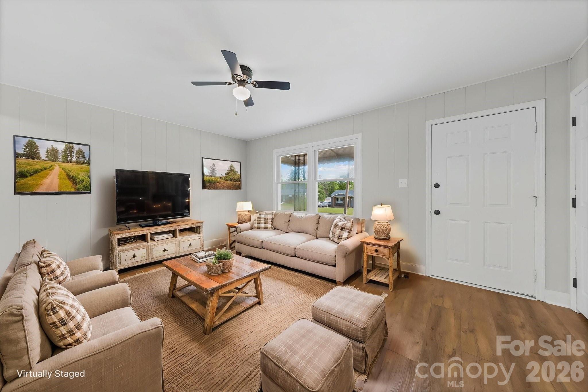 661 Kilborne Drive Property Photo 4