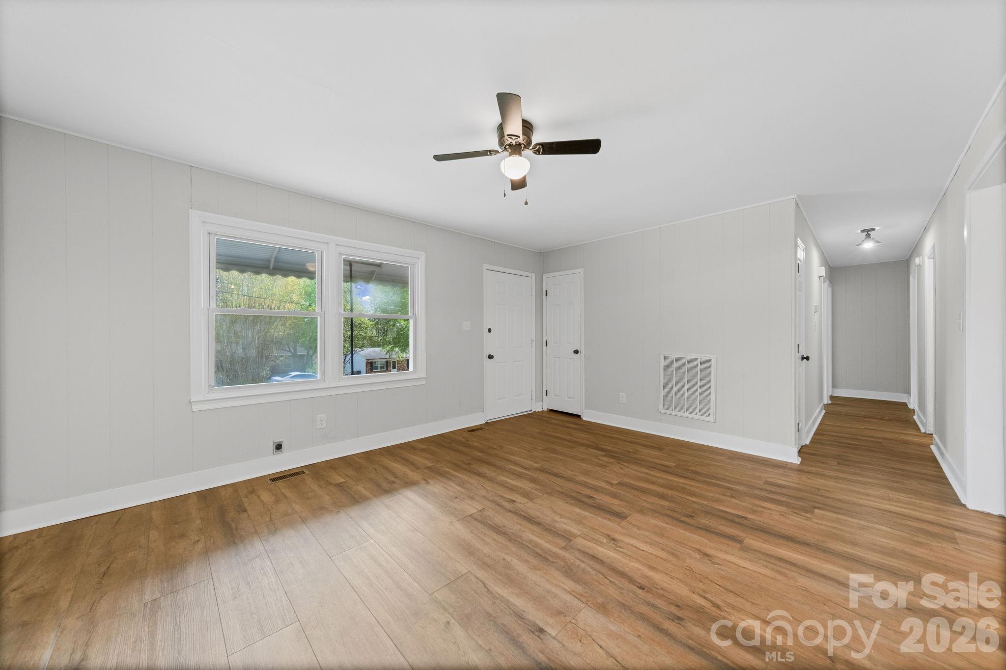 661 Kilborne Drive Property Photo 6