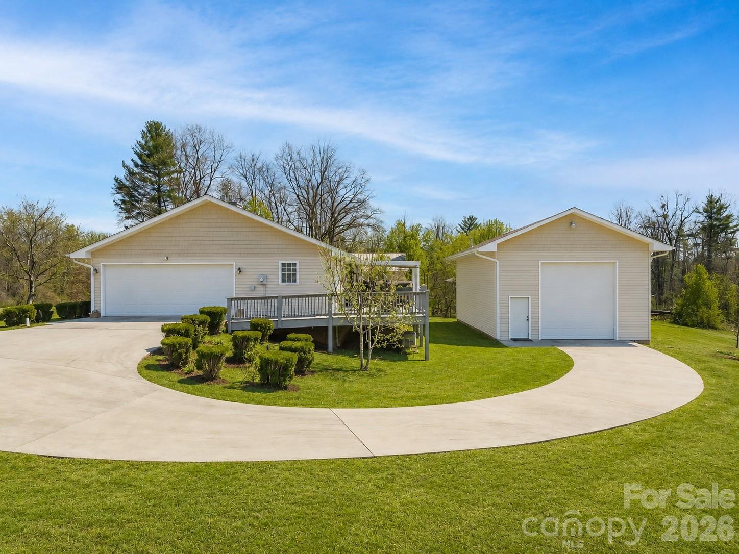 476 Jackson Loop Road Property Photo 1